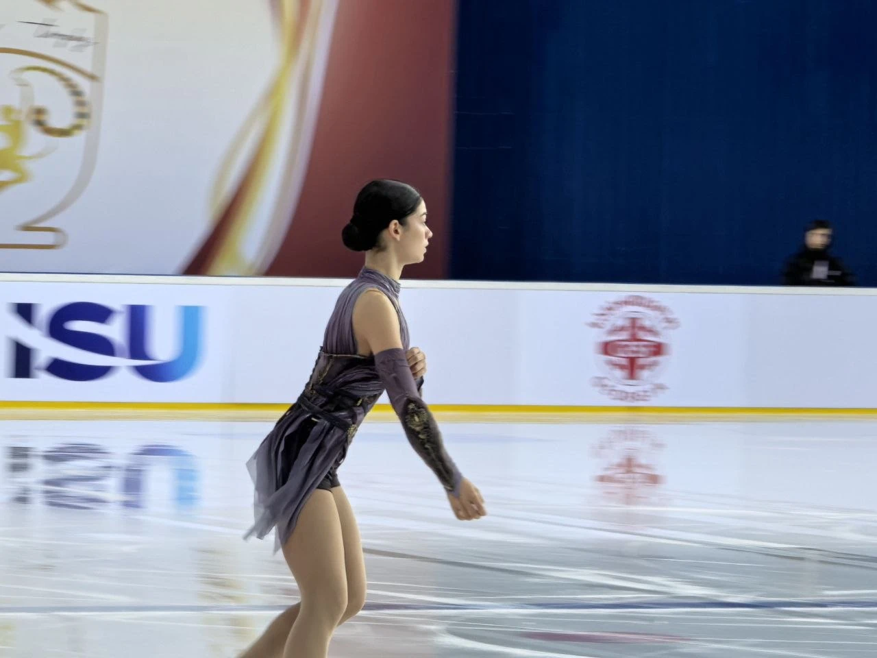 ⛸ Аделия Петросян провела последнюю тренировку на турнире в Грузии