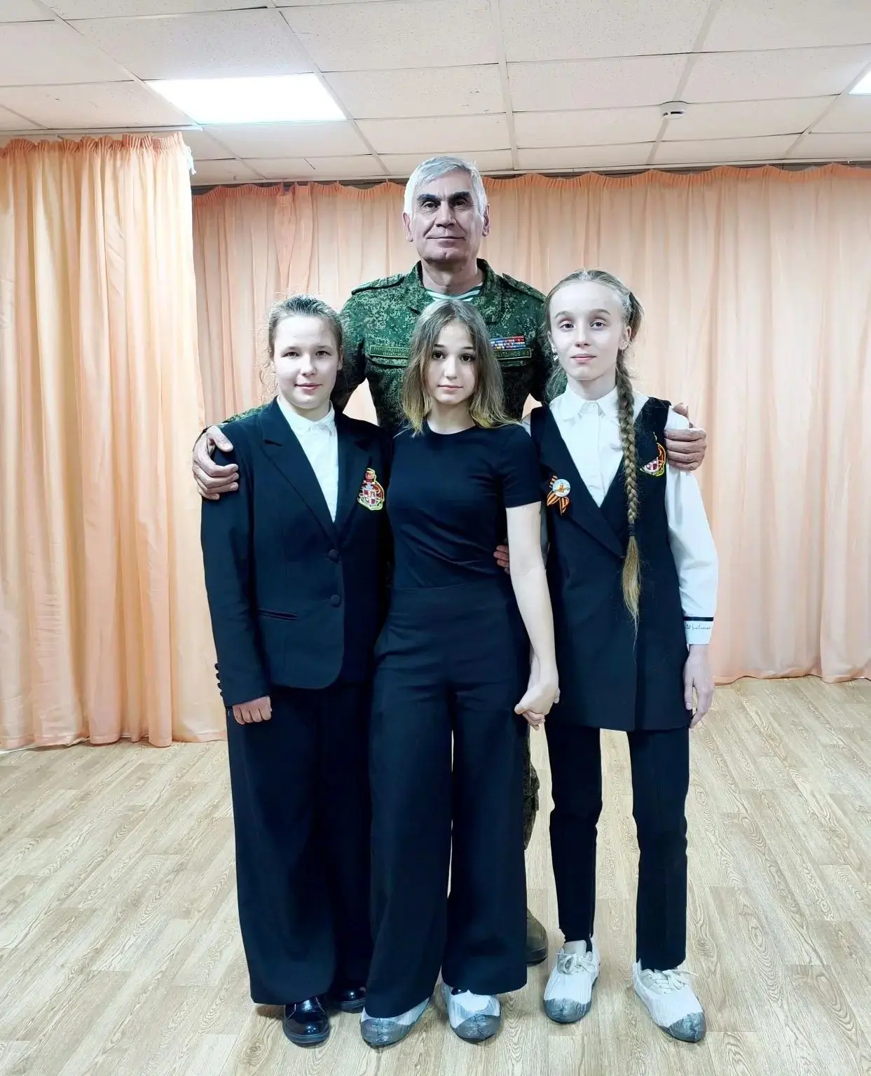 🌟 12 мая в ДЮЦ «Рифей» — «Диалог поколений»: встреча, которая вдохновляет! 🌟  12 мая в ДЮЦ «Рифей» п