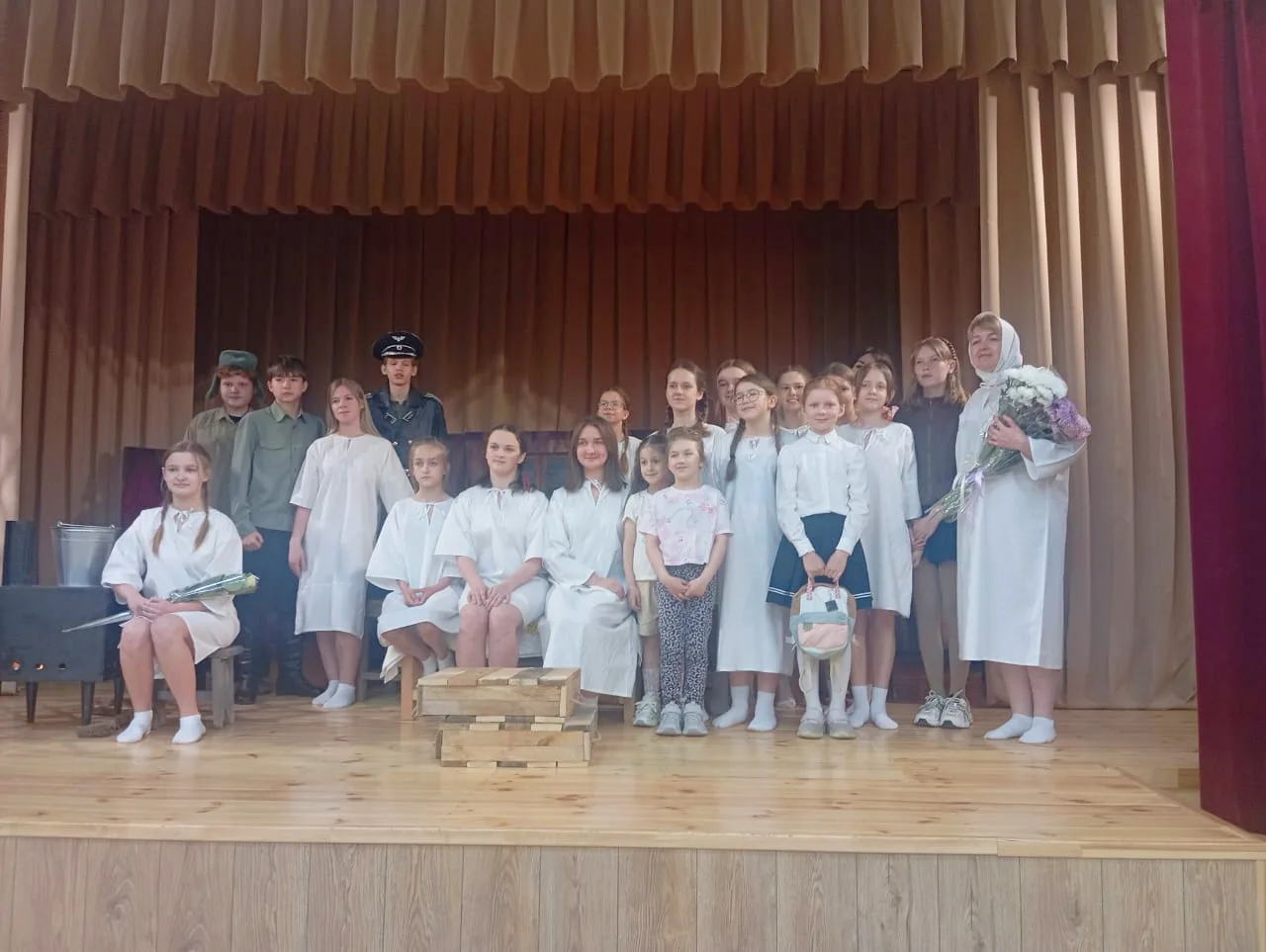 Добрый день 🌷 Поздравляю с Днëм Победы! 🕊 Никто не забыт, ничто не забыто. Помним с благодарностью 🔥