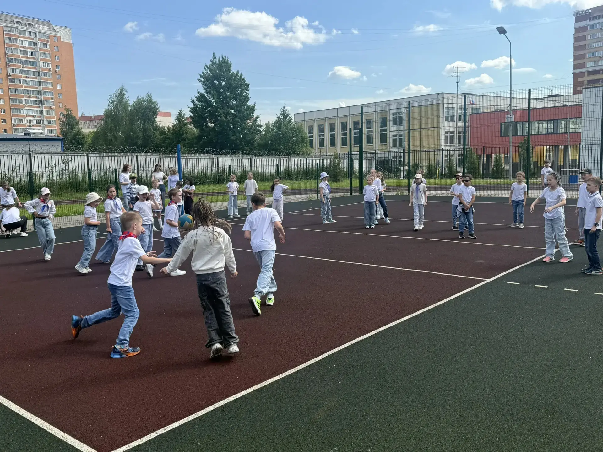 МБОУ СОШ № 15 г.о.Красногорск

☀️ УМНЫЕ КАНИКУЛЫ АКАДЕМИИ ПЯТНАШКА - АКАДЕМИИ ЛИДЕРОВ: 
 Насыщенный 