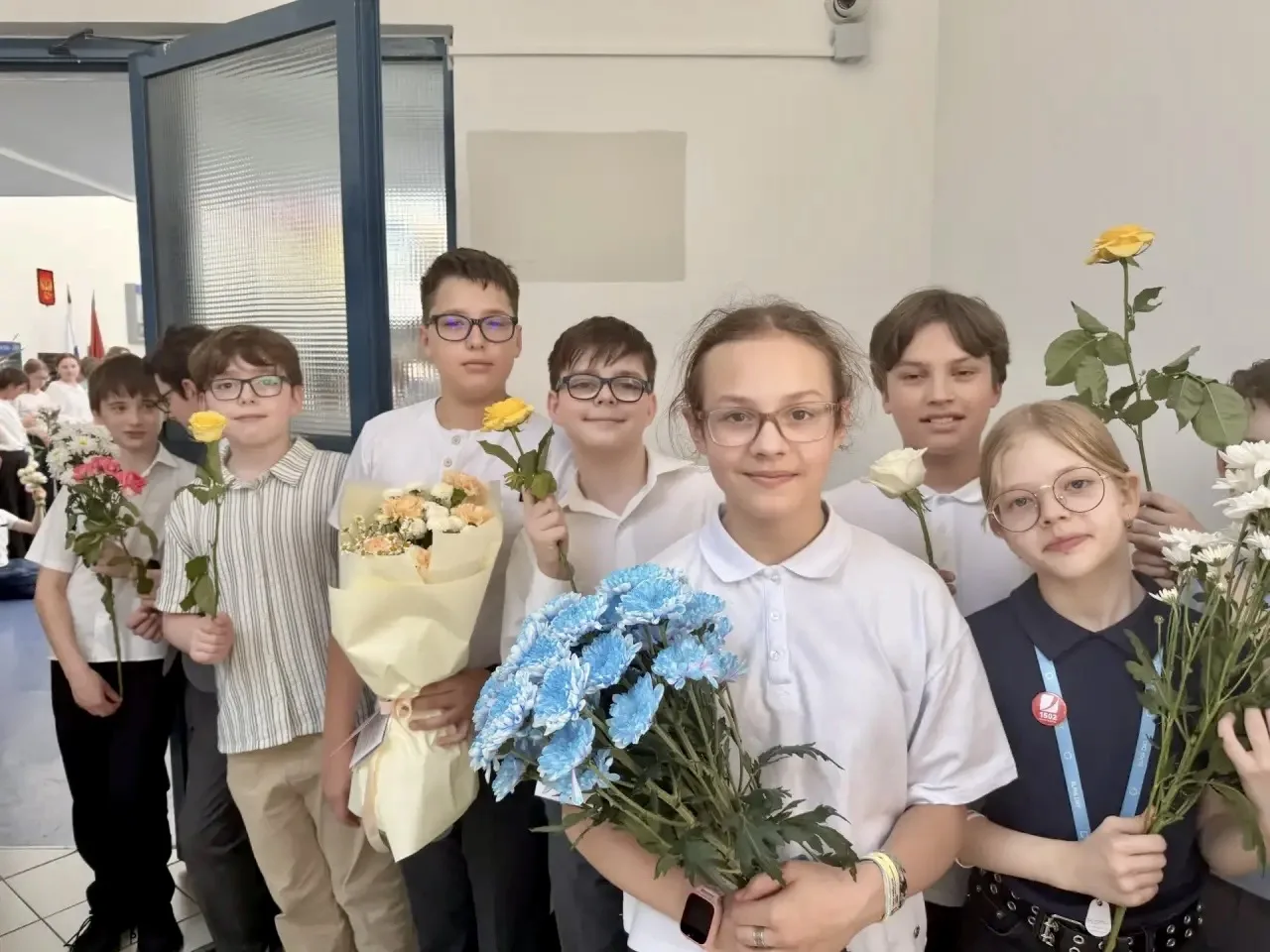 🔔 Живой коридор в школе 1502!