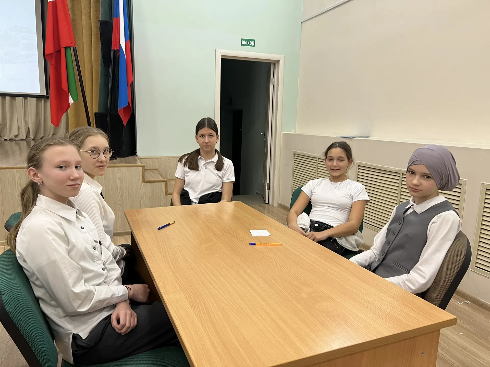 Кичә гимназиядә Габдулла Тукай иҗатына багышланган «Тукайлы табышмаклар» викторинасы узды, анда 6 нч