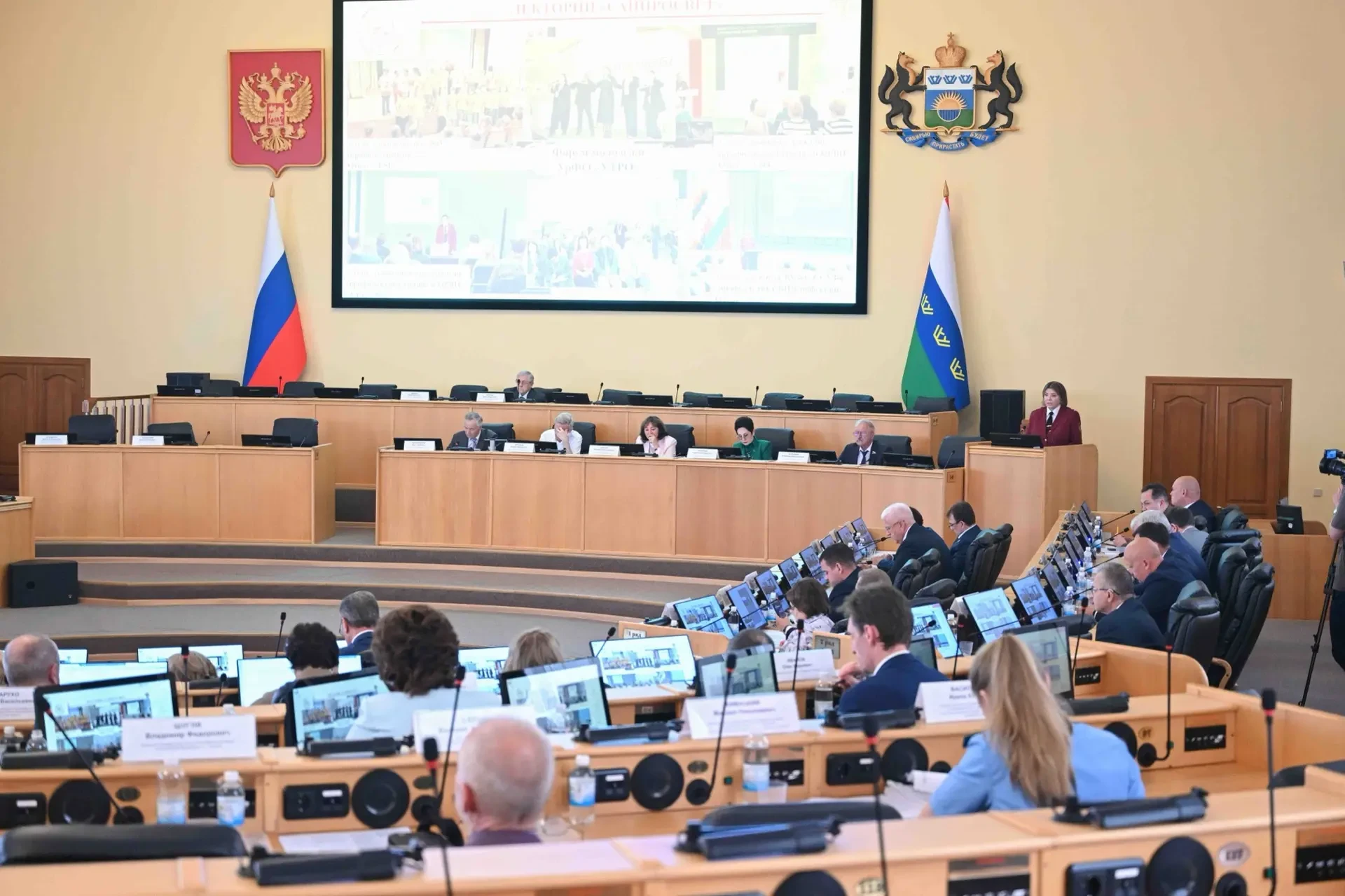 18 июня на 50-м юбилейном заседании Тюменской областной Думы заслушан доклад об итогах деятельности 