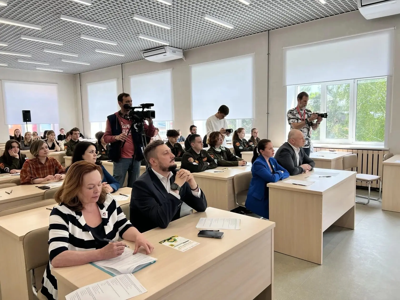 🌾 В Новосибирске более чем на 100 площадках стартовал второй Всероссийский агродиктант