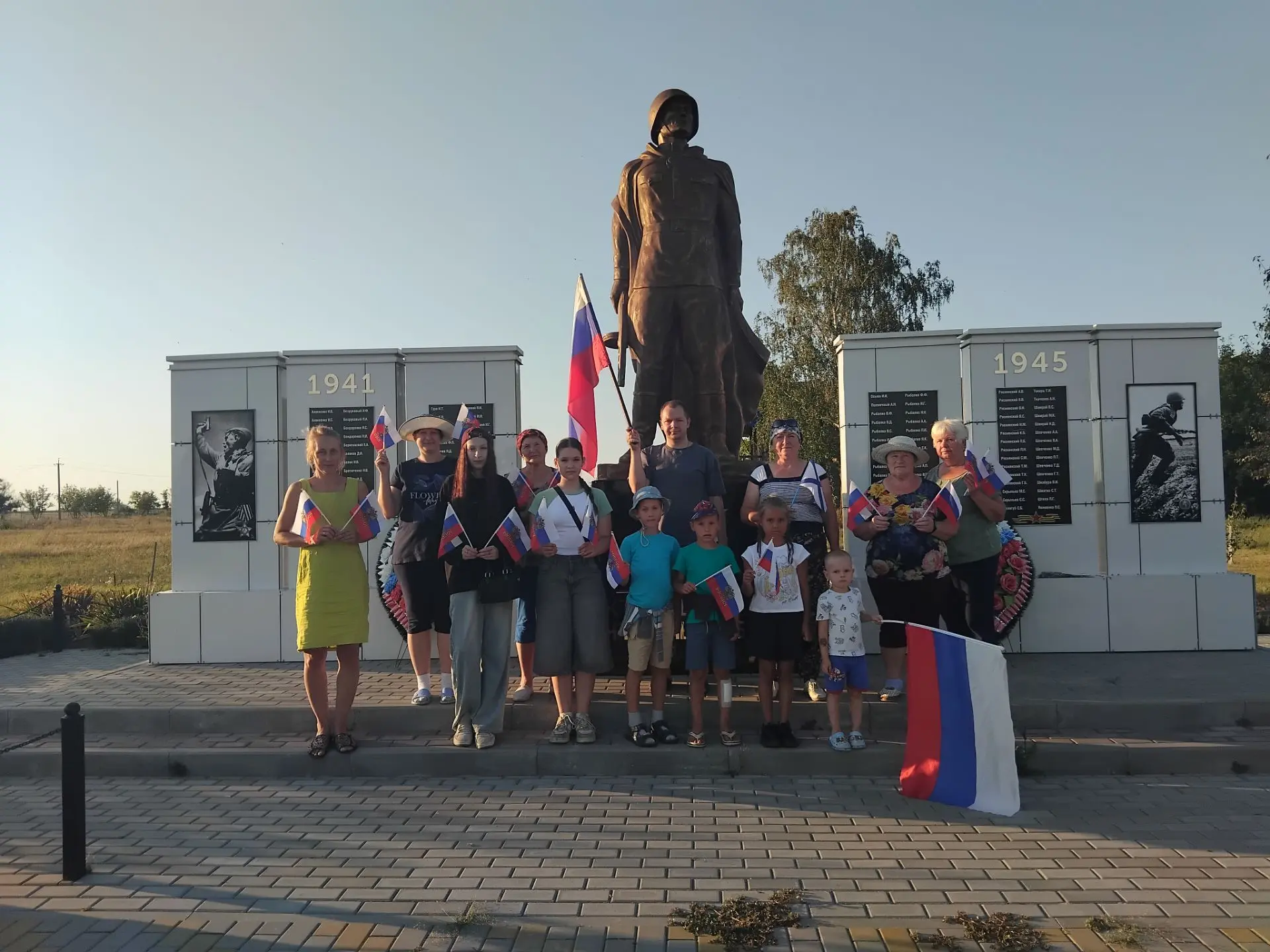 В селе Патокино 22 августа  отметили День Государственного флага Российской Федерации. ...