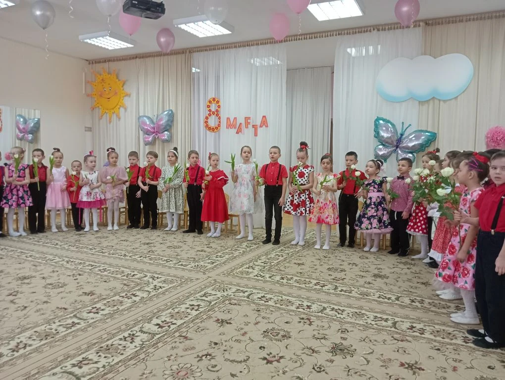 Праздничные утренники, посвященные международному женскому дню 8 марта