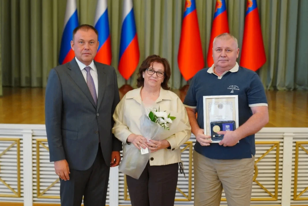 08.07.2026г. в День семьи, любви и верности в г. Кемерово состоялось чествование супруж...