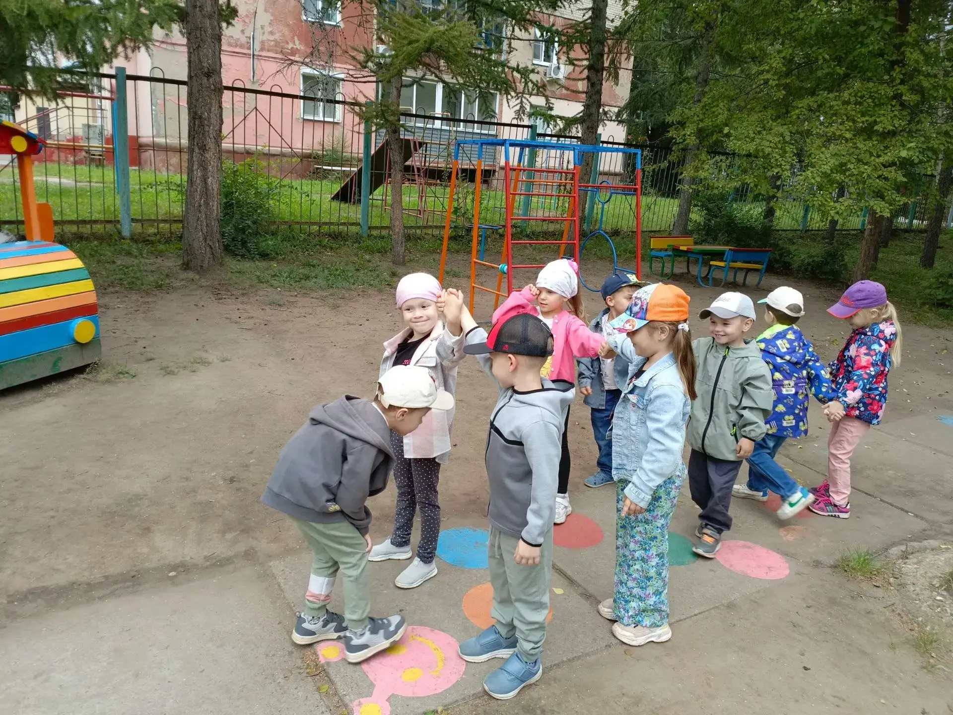 🏡Сегодня в группе № 11 провожали ☀лето .