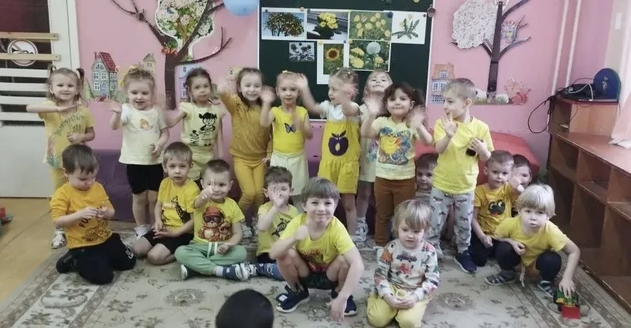 💢 Цветная неделя: день второй – жёлтый  Друзья! В дошкольном здании №6 продолжается «Цветная неделя»