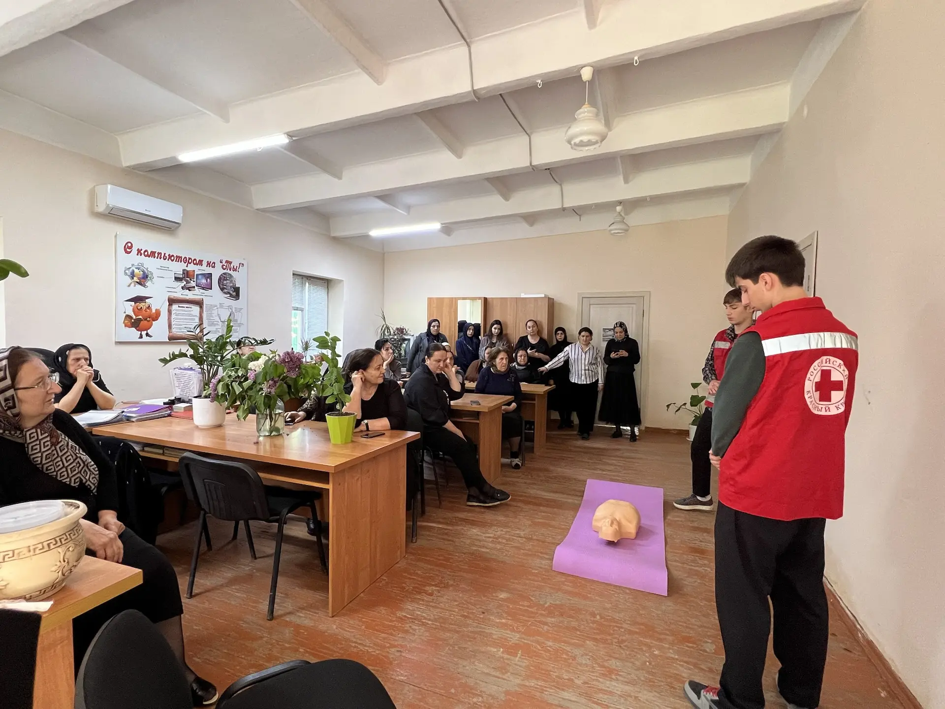 Комплексный центр города Избербаш посетили инструкторы дагестанского регионального отде...