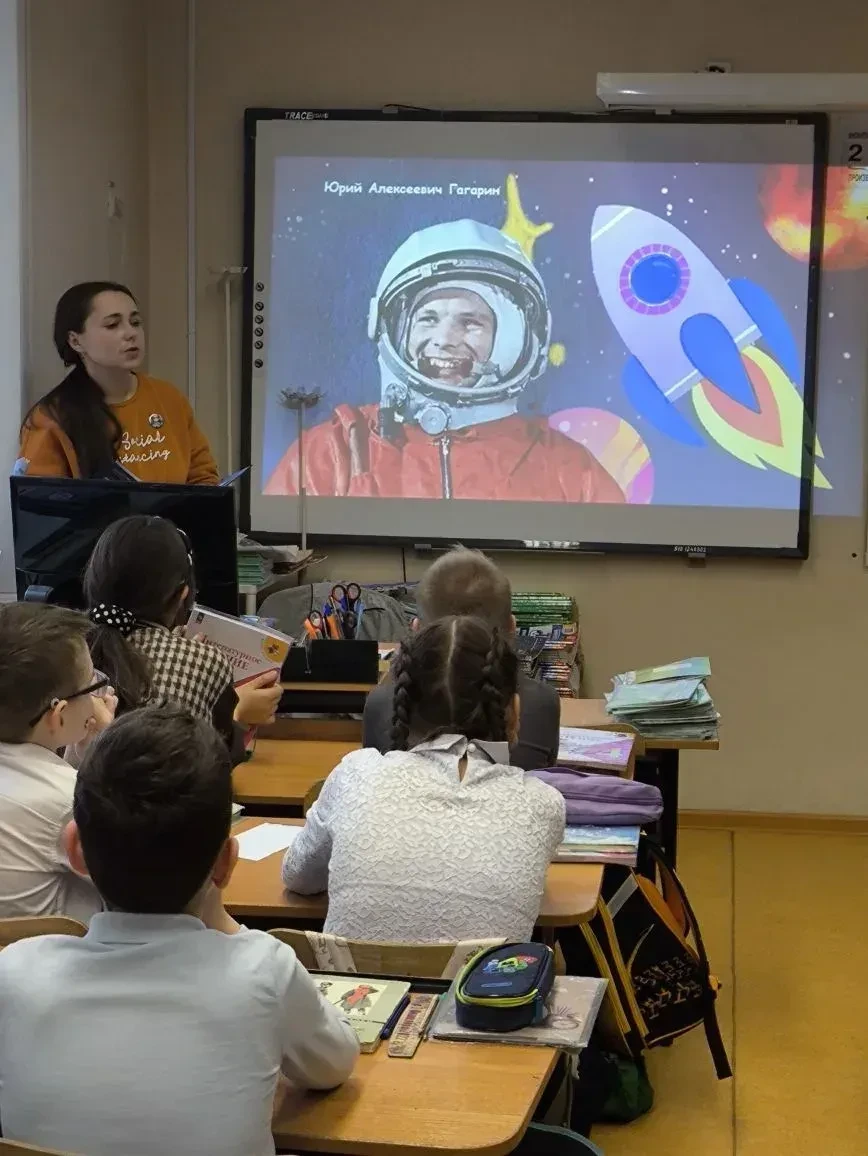 🚀С 6-го по 12 апреля по всей России впервые проходит Неделя космоса. Её девиз: “Будущее за теми, кто