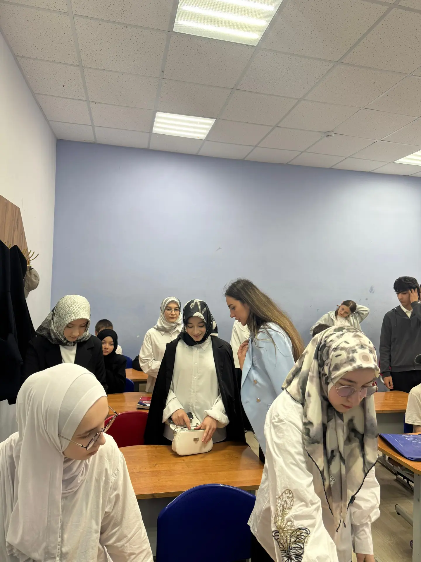 В целях обеспечения безопасности обучающихся и профилактики правонарушений в школе спец...