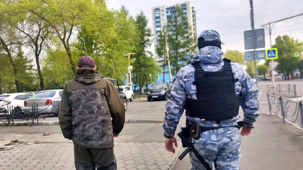 ⚡️⚡️Мошенник, оставивший саяногорца без квартиры, выплатил ущерб, находясь в колонии 

42-летний жит