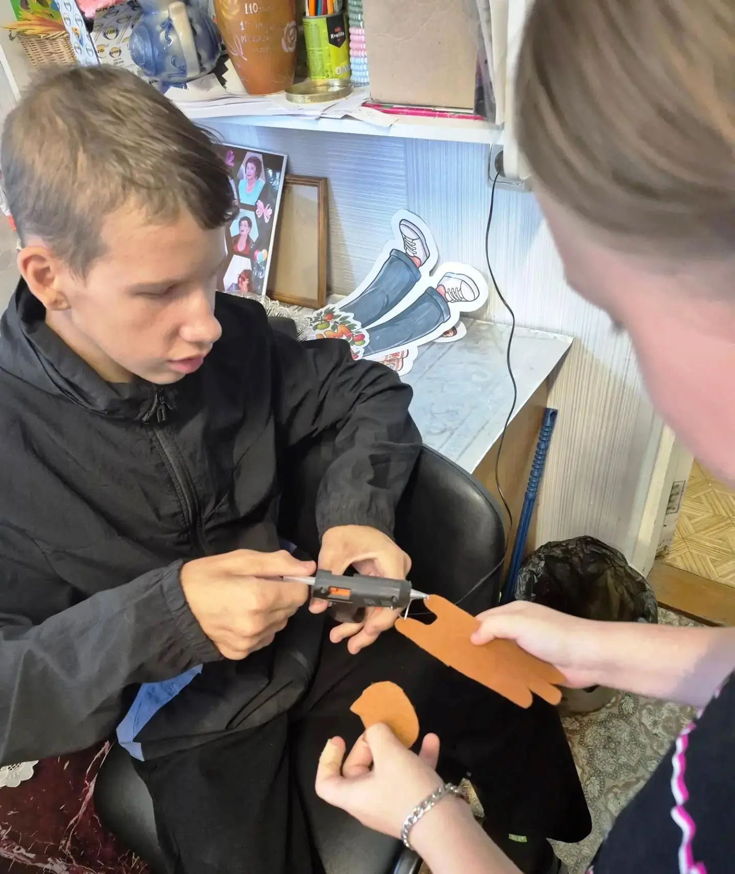 ЗАБАВНЫЕ ЗАКЛАДКИ🔖✂️🔫