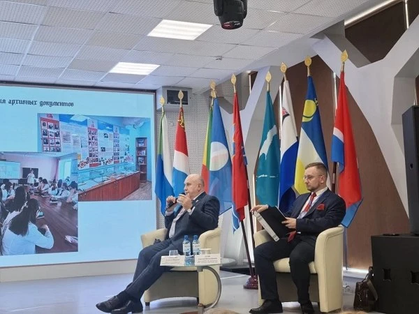 25-26 мая 2026 г. в Магадане обсудили работу государственных архивов Дальнего Востока.