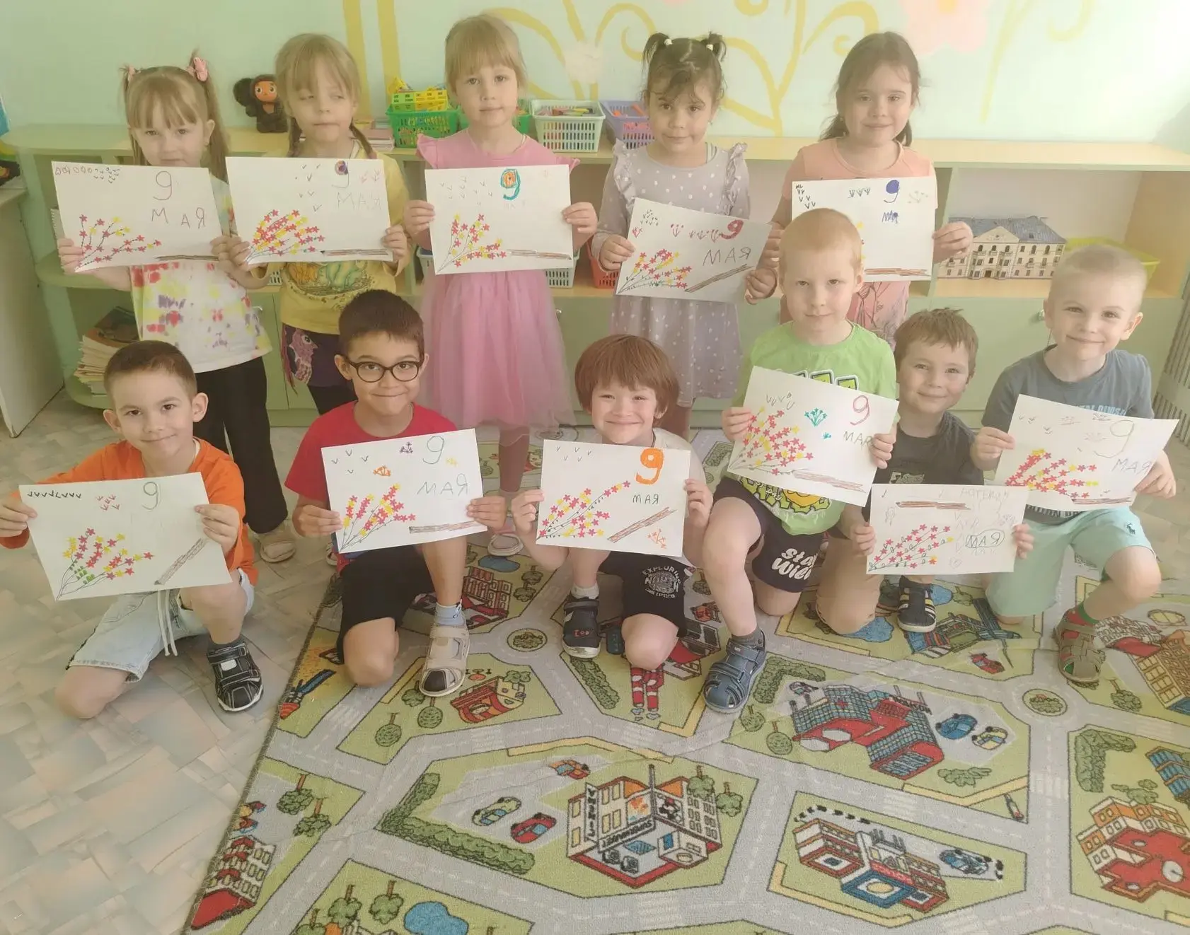 9 мая — великий праздник Победы советского народа над фашистской Германией в Великой Отечественной в
