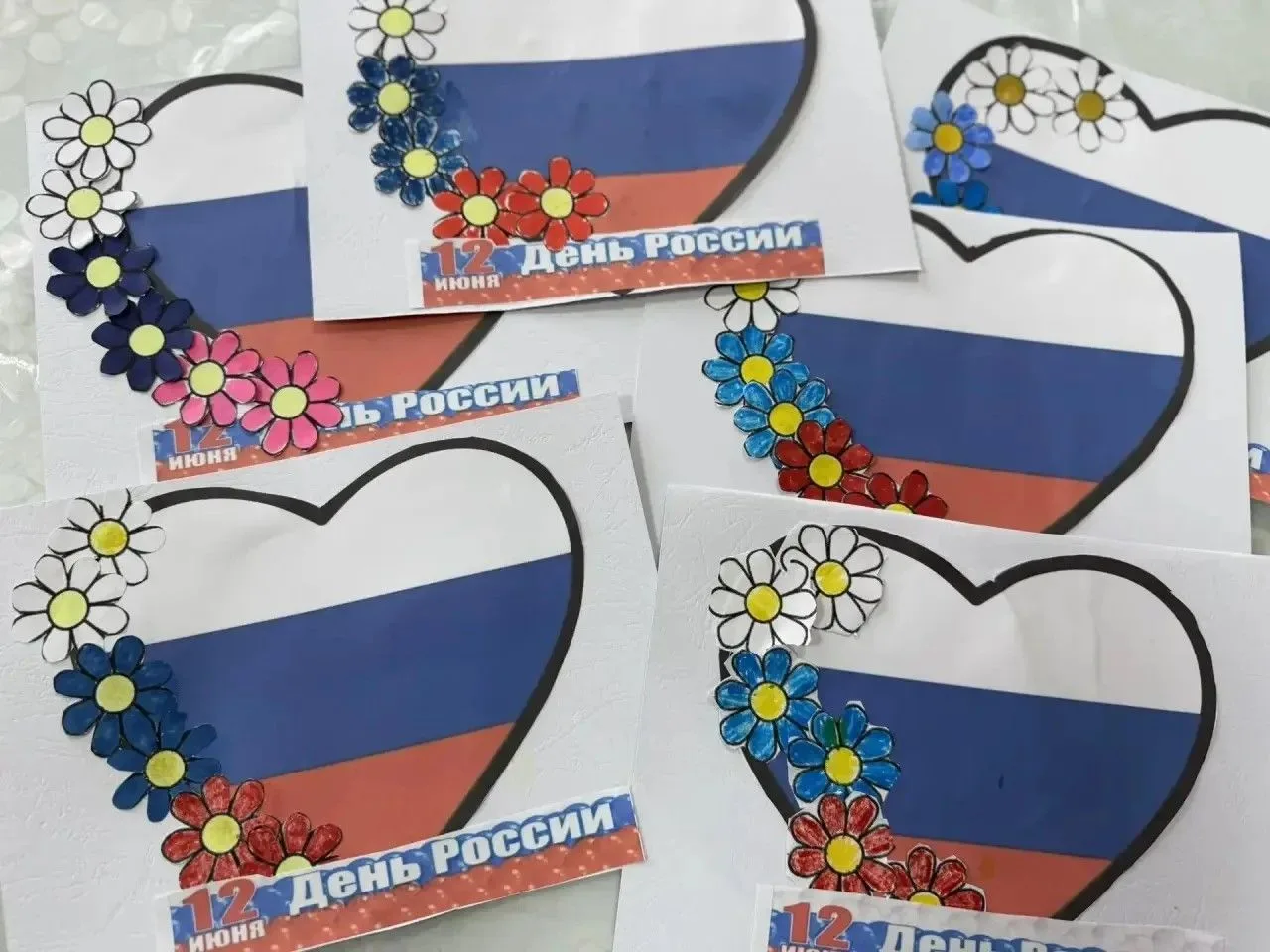 С Днем России!  🇷🇺Творчество в честь праздника!