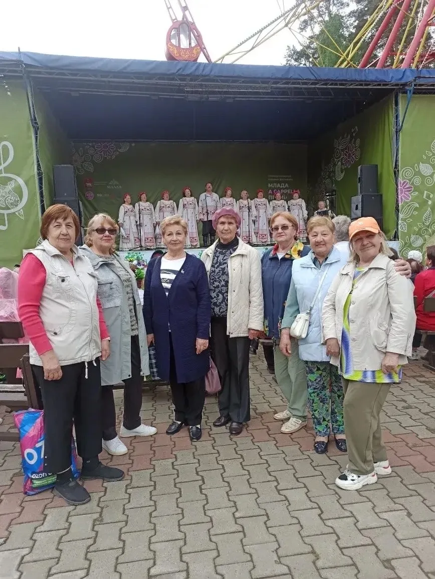 Парк культуры Кировского района всегда место притяжения 🌳🏞

В этот раз он стал еще и центром народ