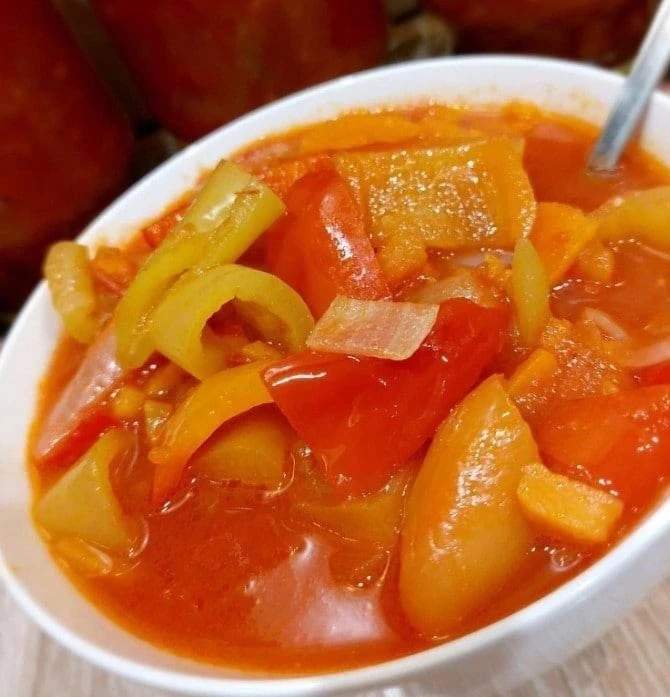ЛЕЧО С МОРКОВЬЮ