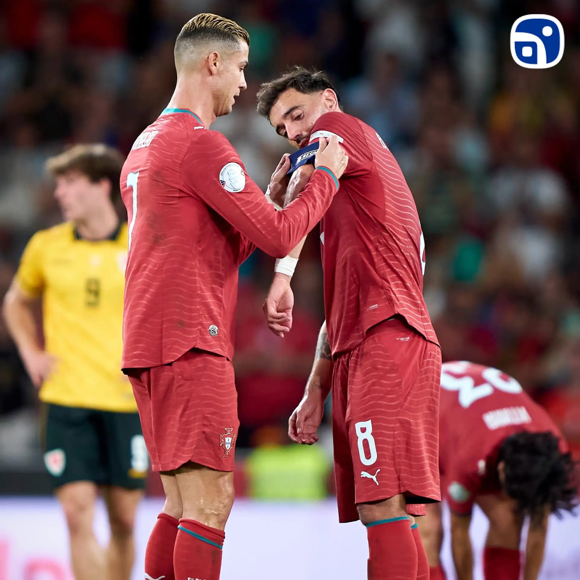 🇵🇹 Бруну Фернандеш, недавно получивший капитанскую повязку в сборной Португалии, эмоц...