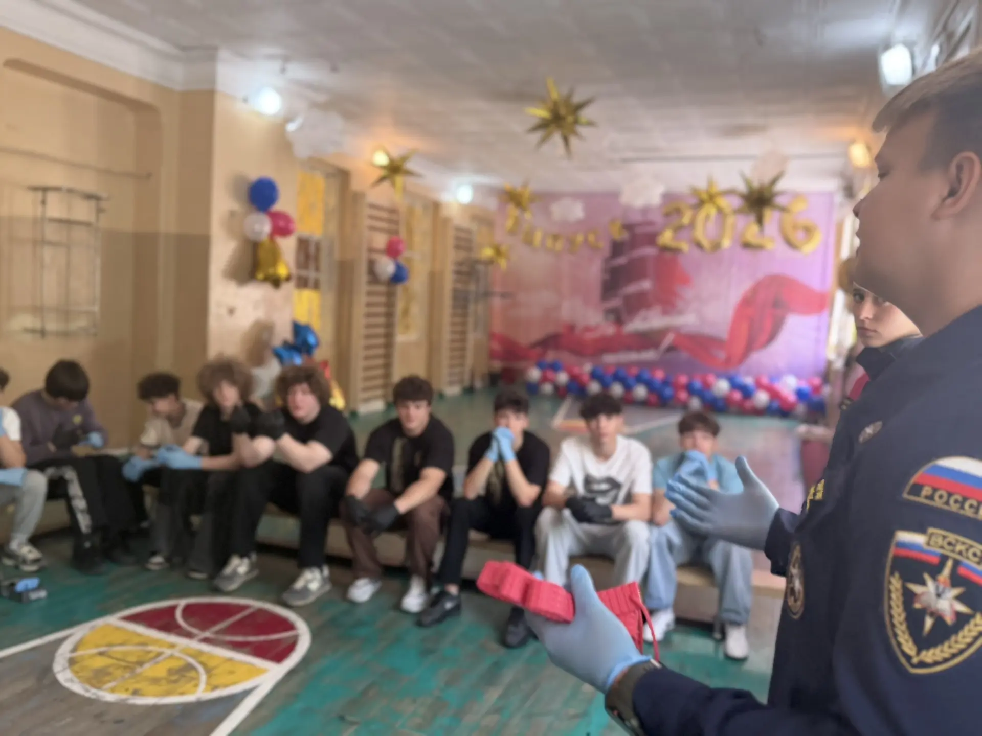 🇷🇺 День второй на сборах по ОБЗР: Строй, дисциплина и навыки спасения!