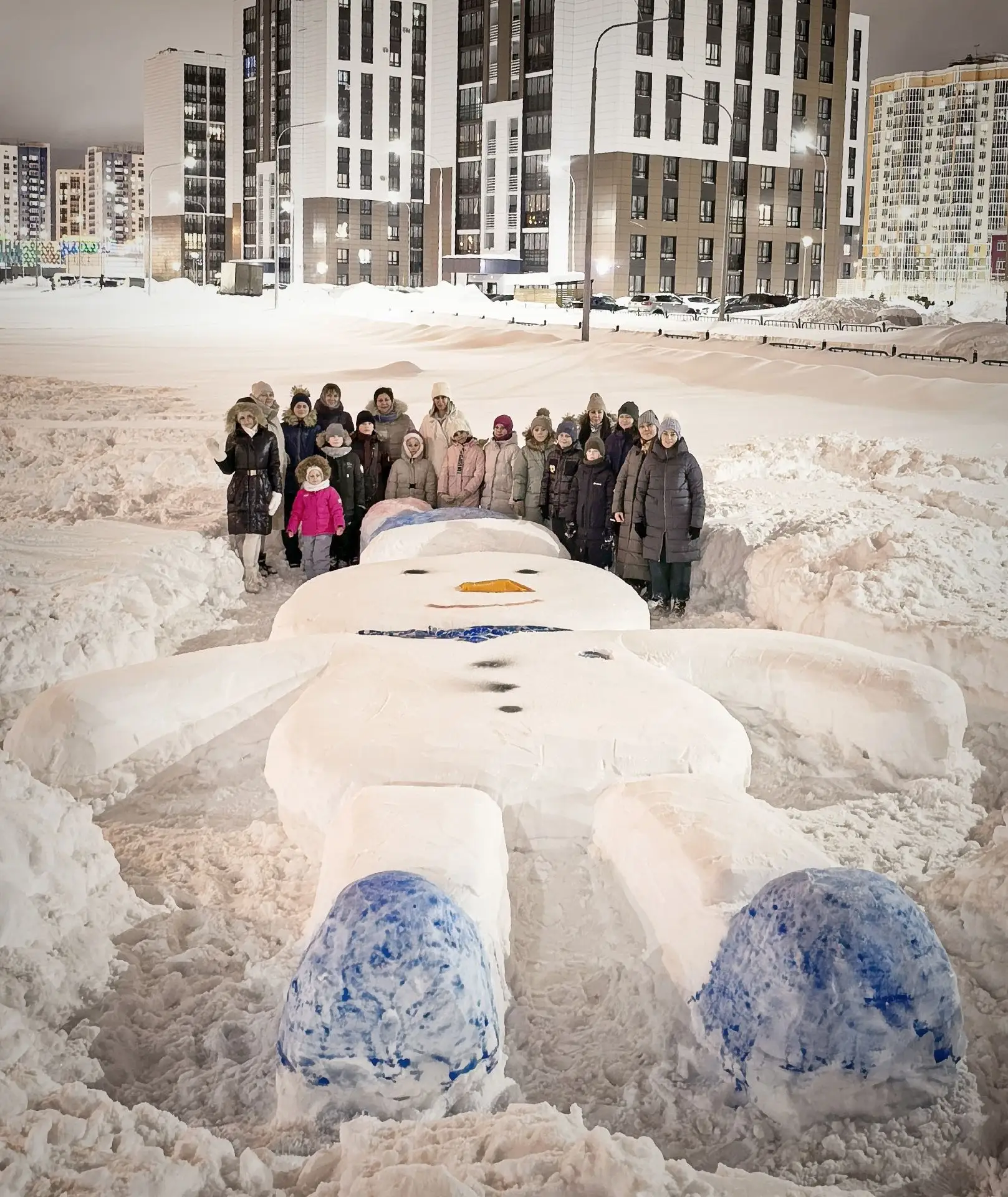 Чей снеговик ТОПЧИК? Начинаем голосование. Голосуем до 8.00 15.02.2026  👍2 👏3 💯4 ♥️5 😍6 🔥7 👑8 ⚡9