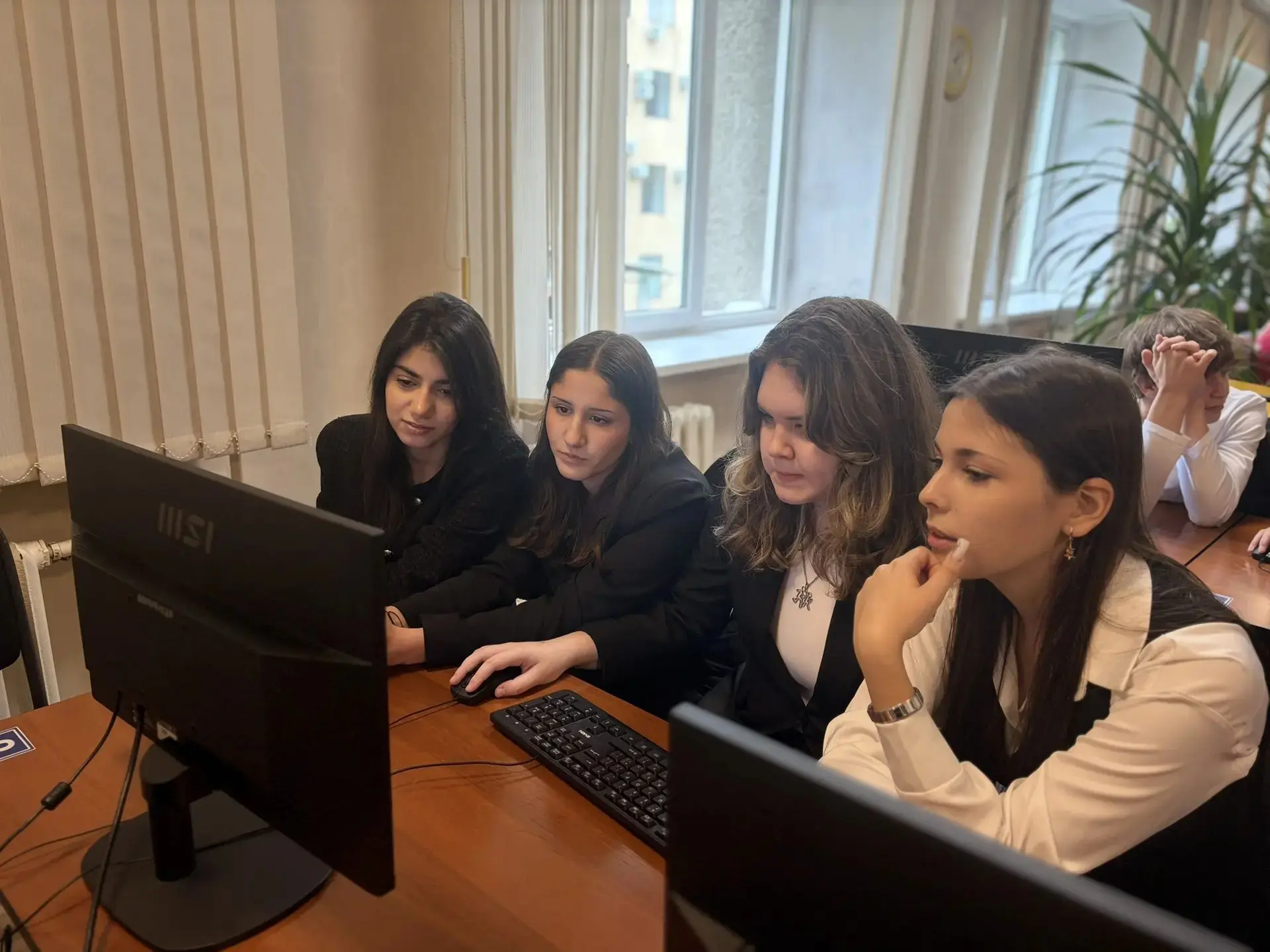 Сегодня в главной библиотеке Кузбасса состоялся муниципальный этап Всероссийского чемпи...