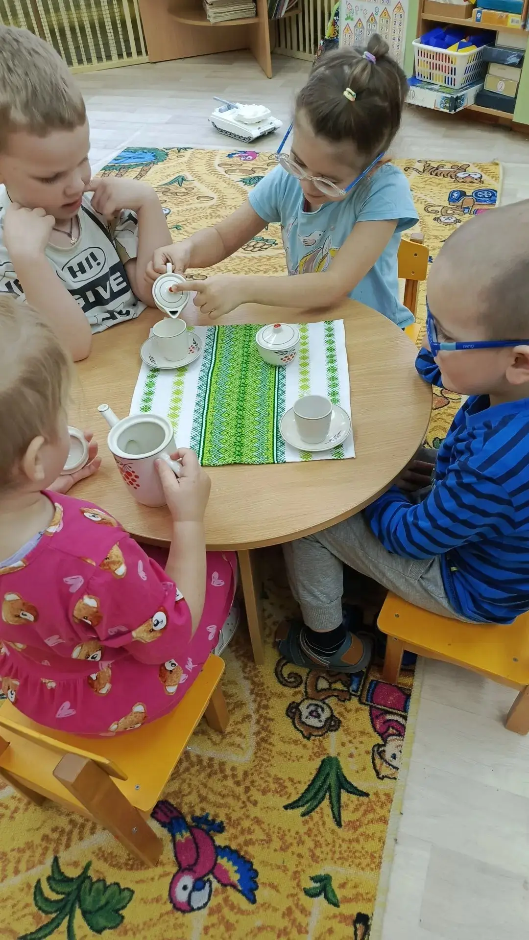 🍵 Учимся сервировать стол!!!