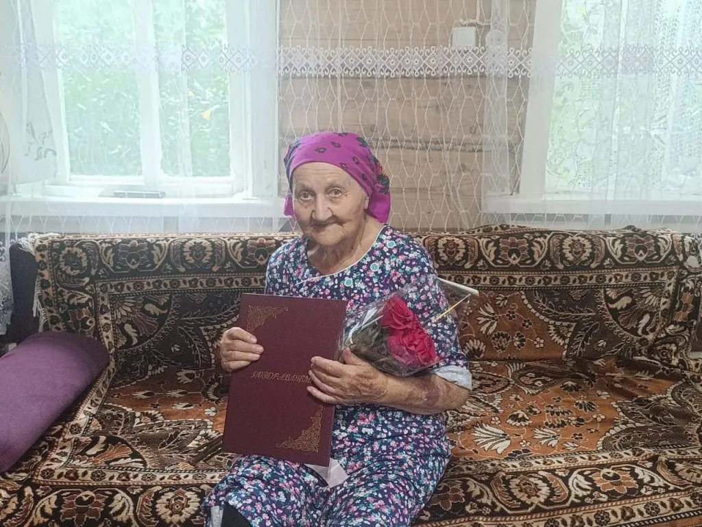 ✨✨✨Зирәклек һәм хөрмәт яше: Венера әбигә 90 яшь  https://igenche.ru/news/kultura-i-iskusstvo/2026-07