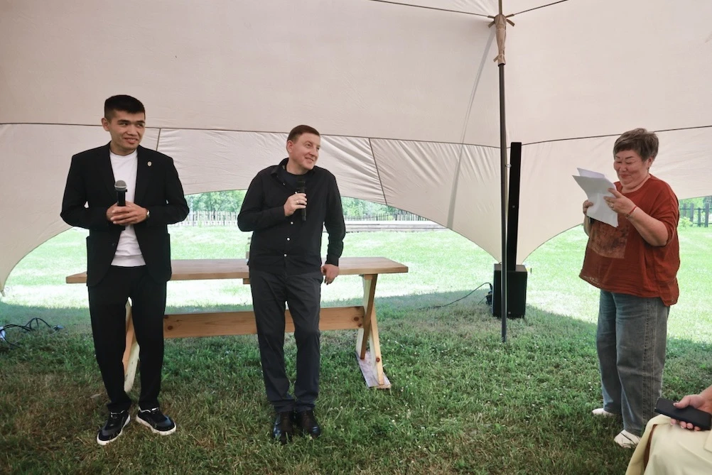Первая встреча с жителями сегодня - в Камлаке.