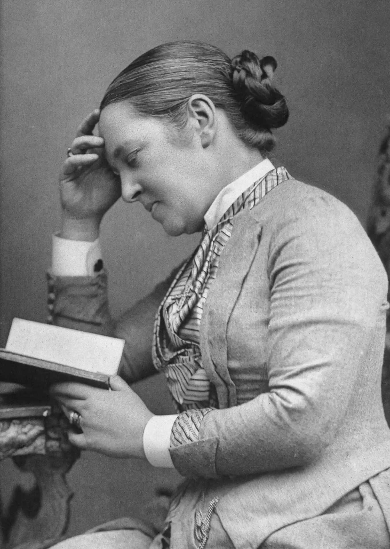Элизабет Гарретт Андерсон (1836–1917) — первая женщина, получившая медицинскую квалифик...