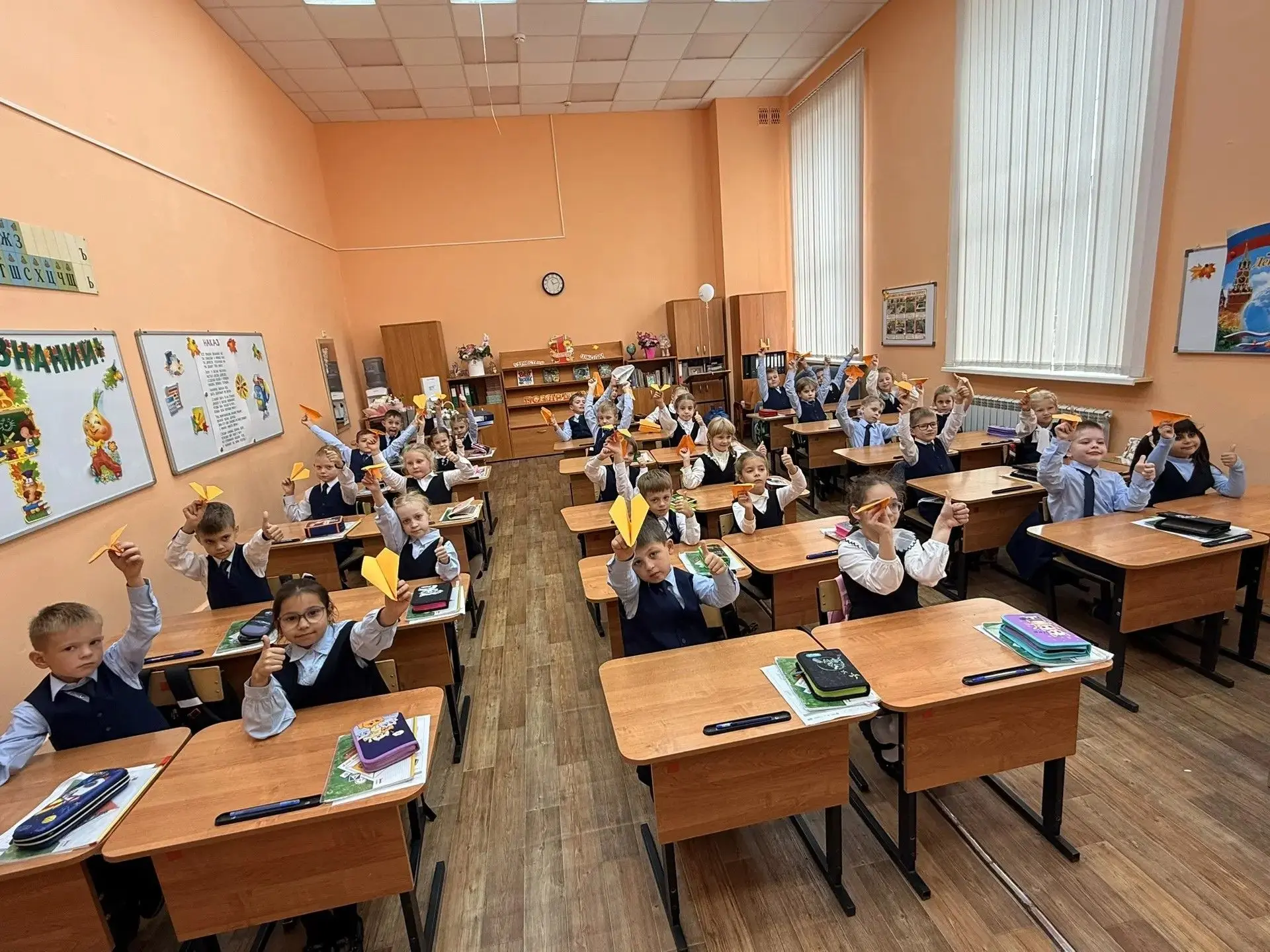 Первая неделя полёта завершена!