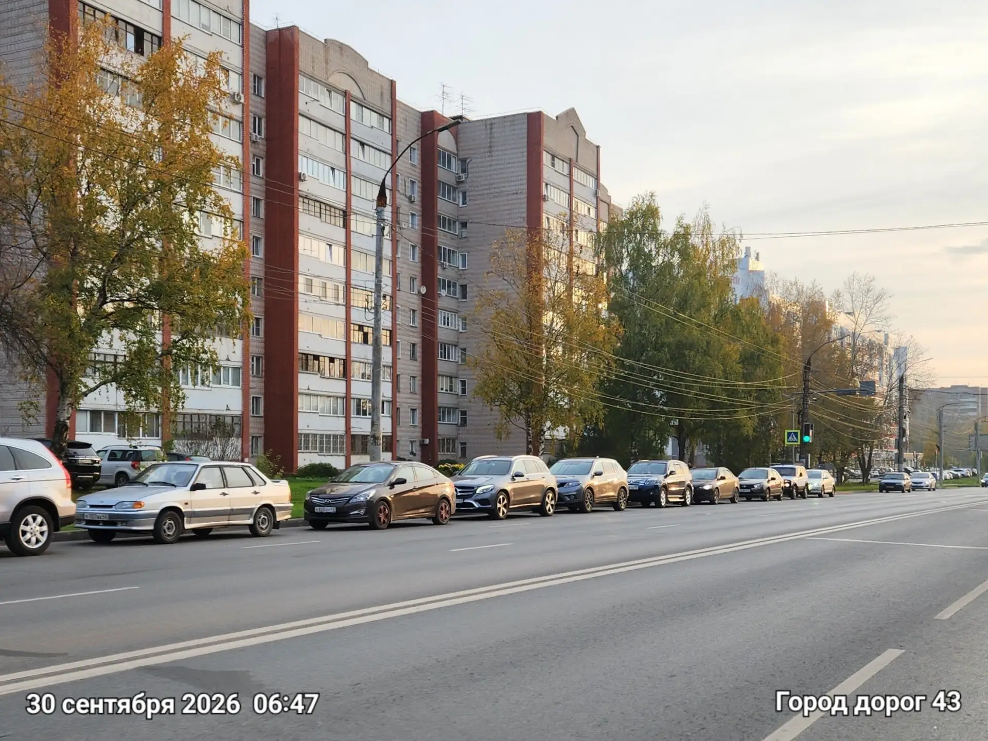 Водители в Кирове жалуются на сложности с поиском бензина. Один из автомобилистов расск...