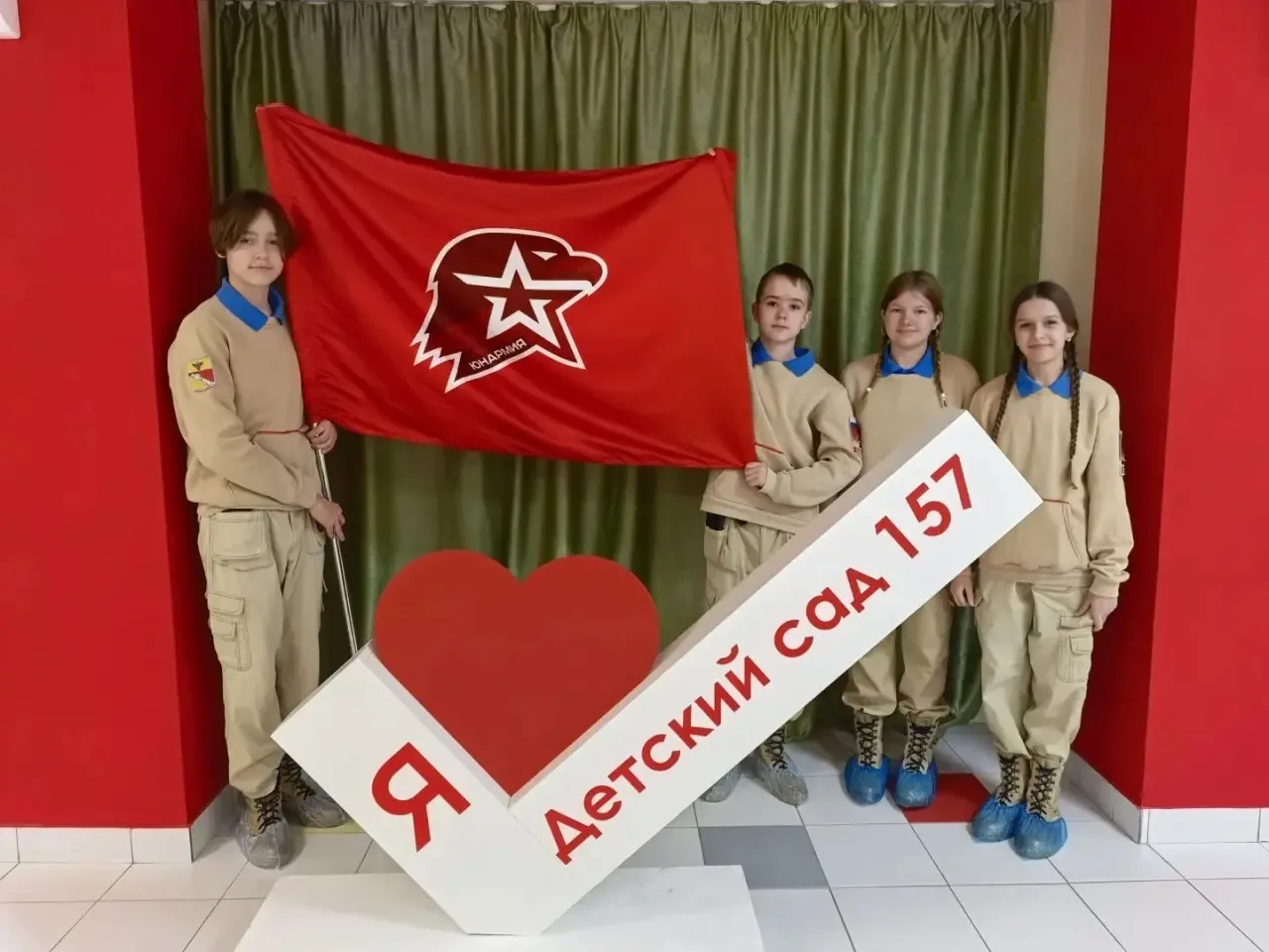 Преемственность в действии: «Орлята», Юнармейцы и будущие спасатели! 🌟🇷🇺  Сегодня наши ребята из отр