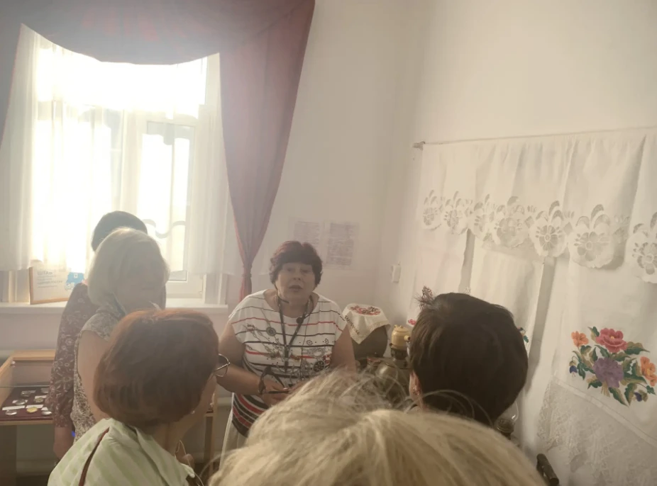 Туристы в музее. Подробнее - https://mkvr.rnd.muzkult.ru/news/144880555