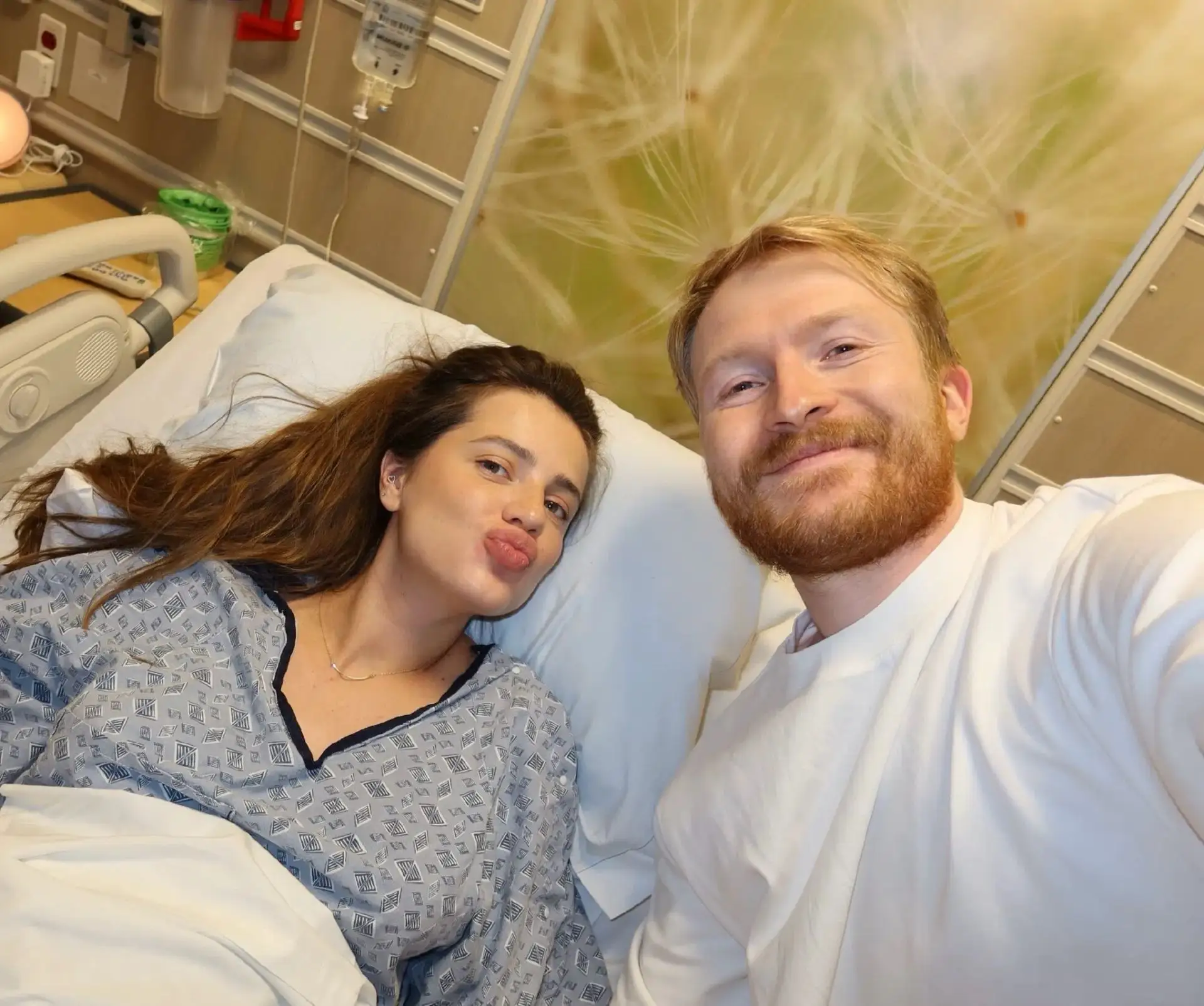 Данила Поперечный* и Полина Чистякова стали родителями.

В своих социальных сетях пара поделилась ра