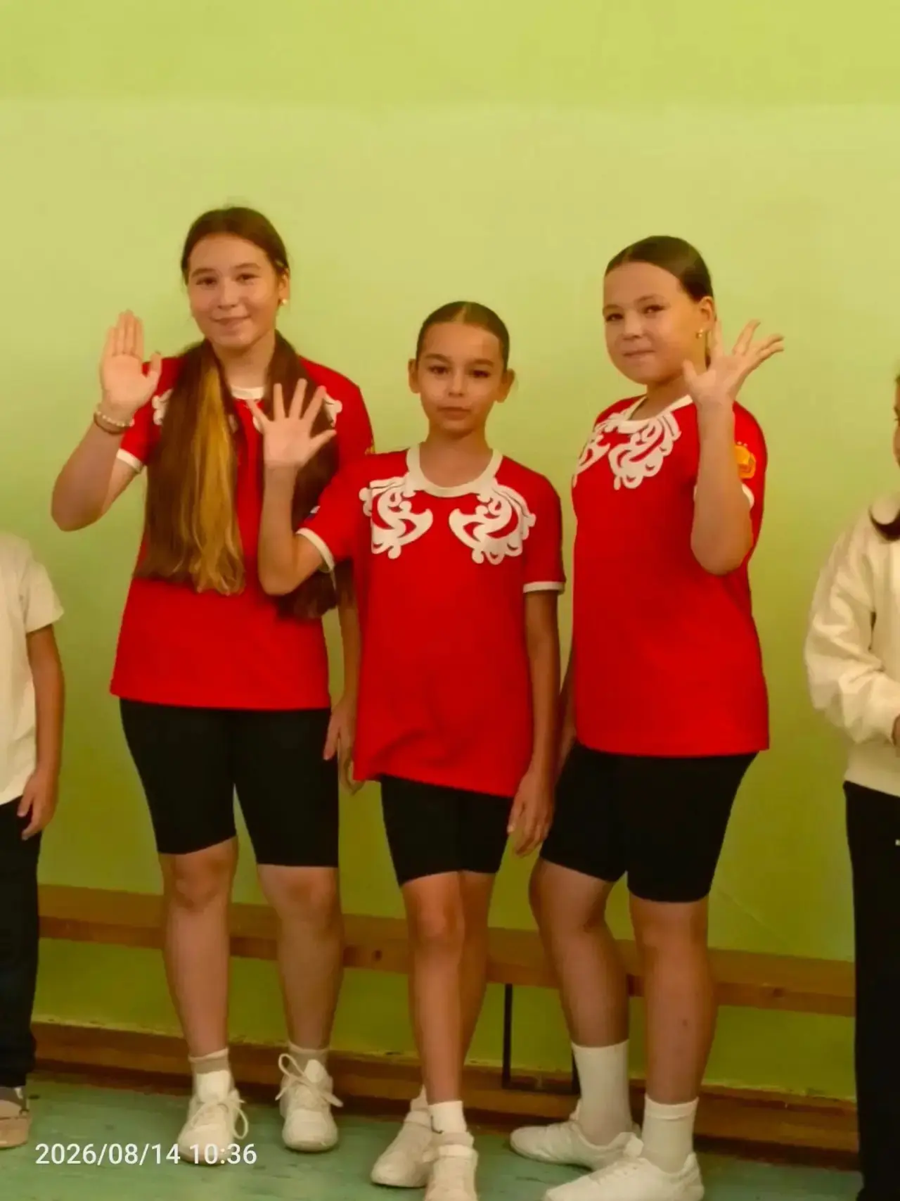 Сегодня, 14 августа, на базе СОШ № 57 прошло яркое спортивное мероприятие «Зарядка со з...