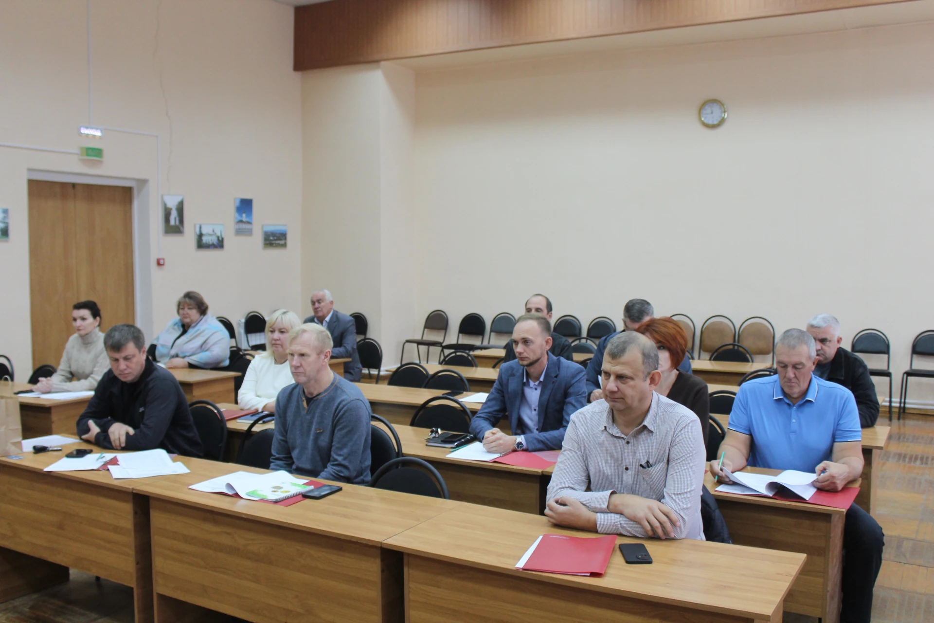 После прошедших выборов в муниципальных образованиях Хвалынского района состоялись перв...