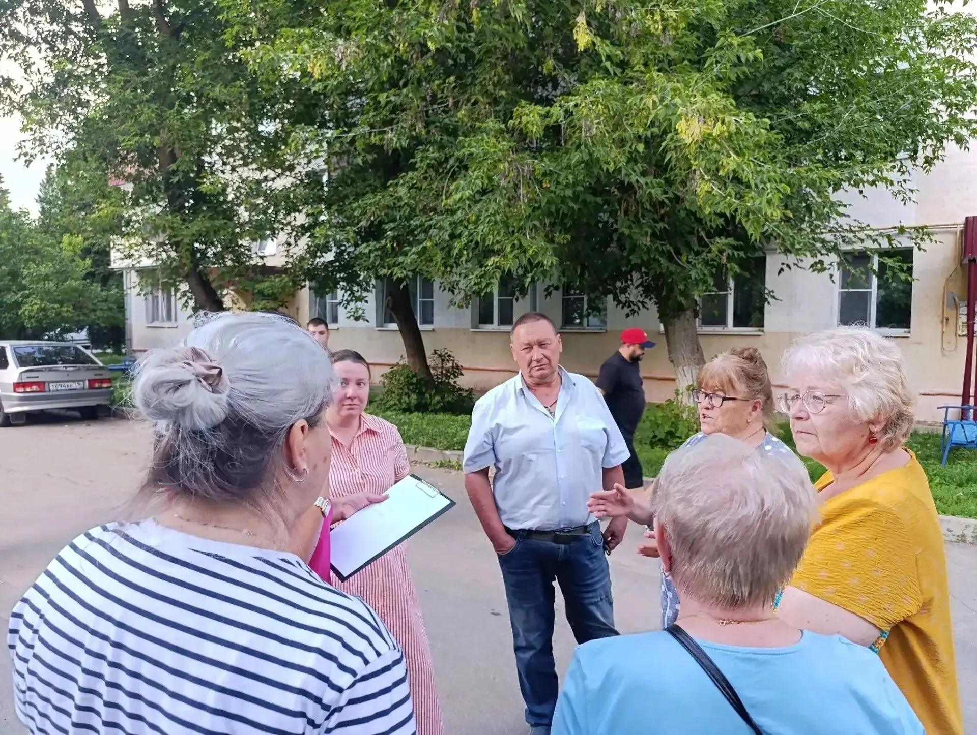 Итоги выездных обходов в Домодедово🚶

Во вторник, 4 августа, представители администрации, управляющ