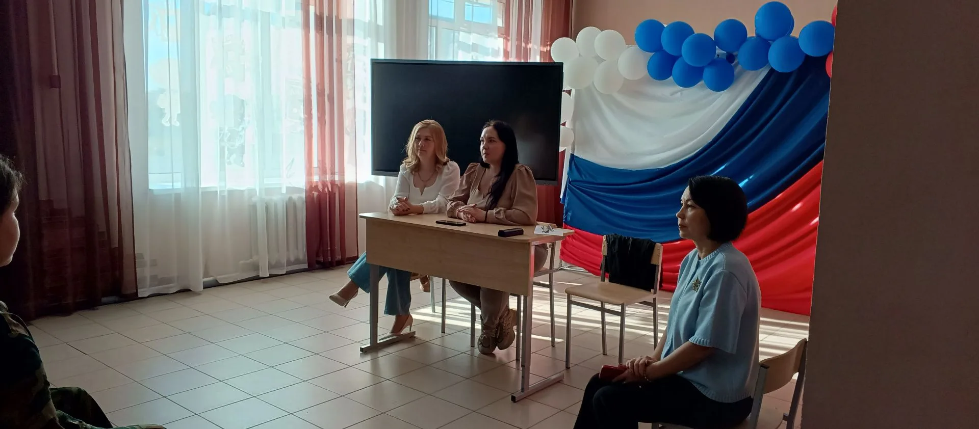Секреты бизнеса — от тех, кто прошёл этот путь: в школе №1 прошла встреча с предпринима...