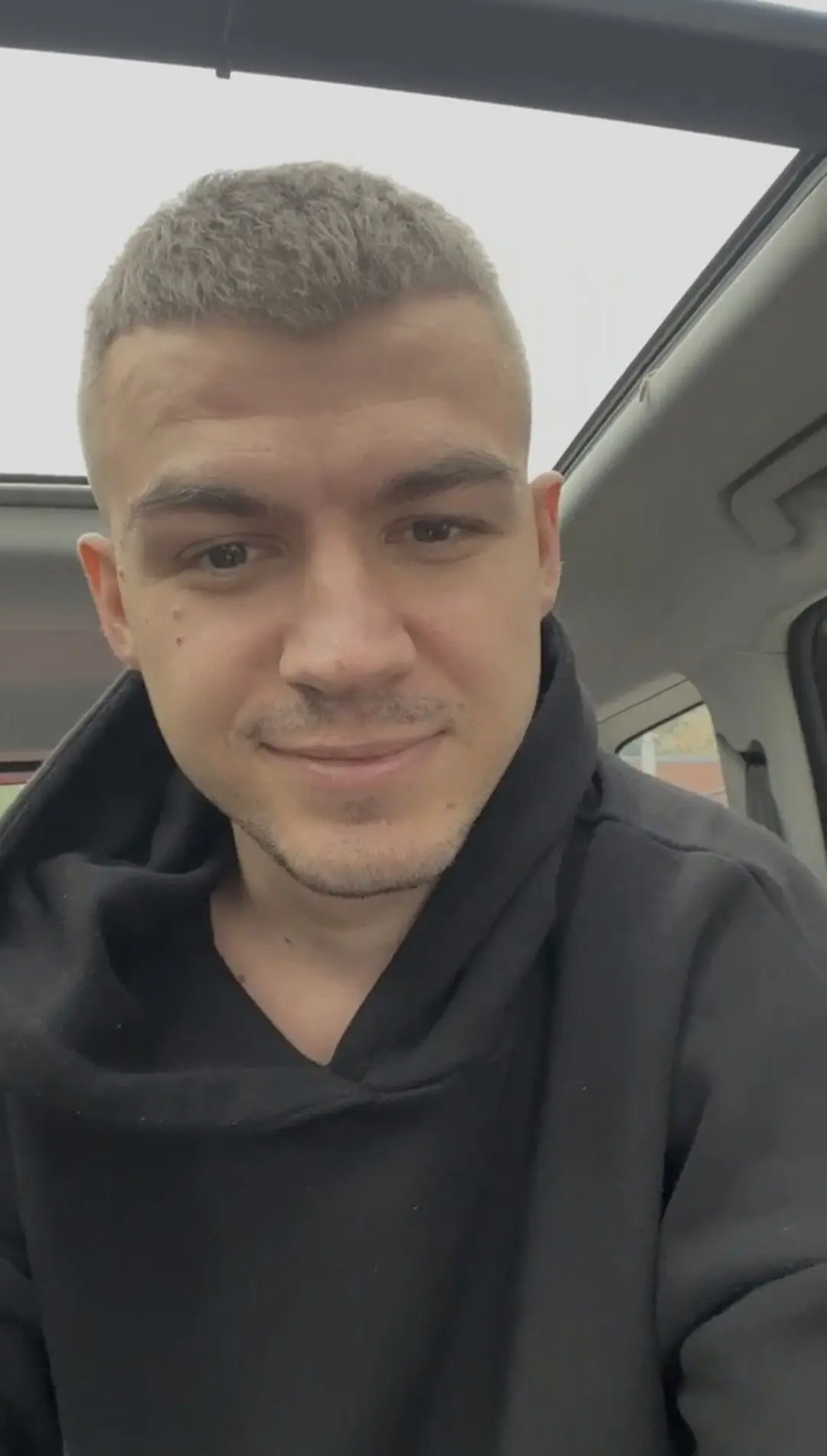 😄