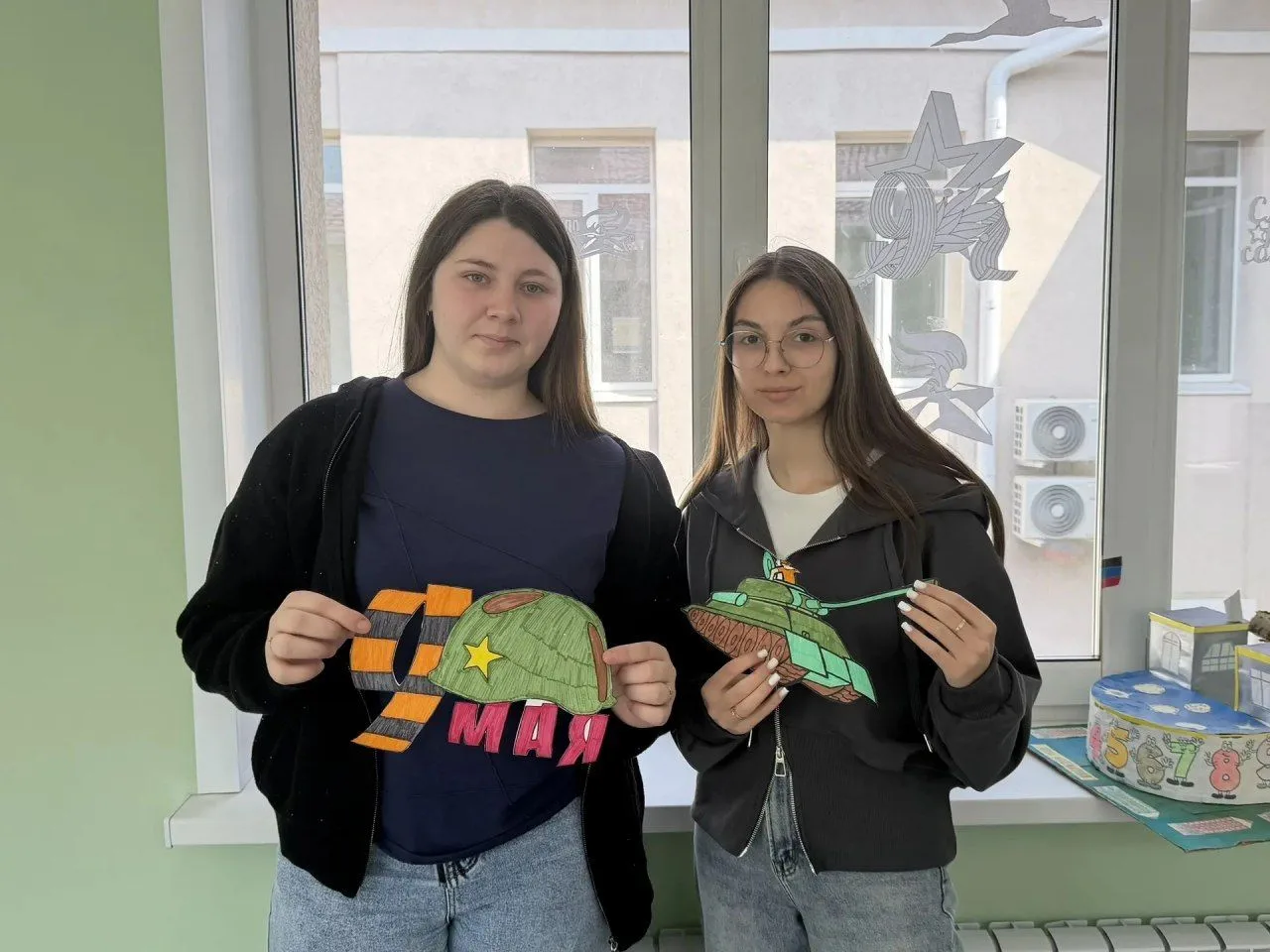 Создаём атмосферу Победы вместе! 🕊  📚 Студенты педагогического факультета МГУ имени А.И. Куинджи при