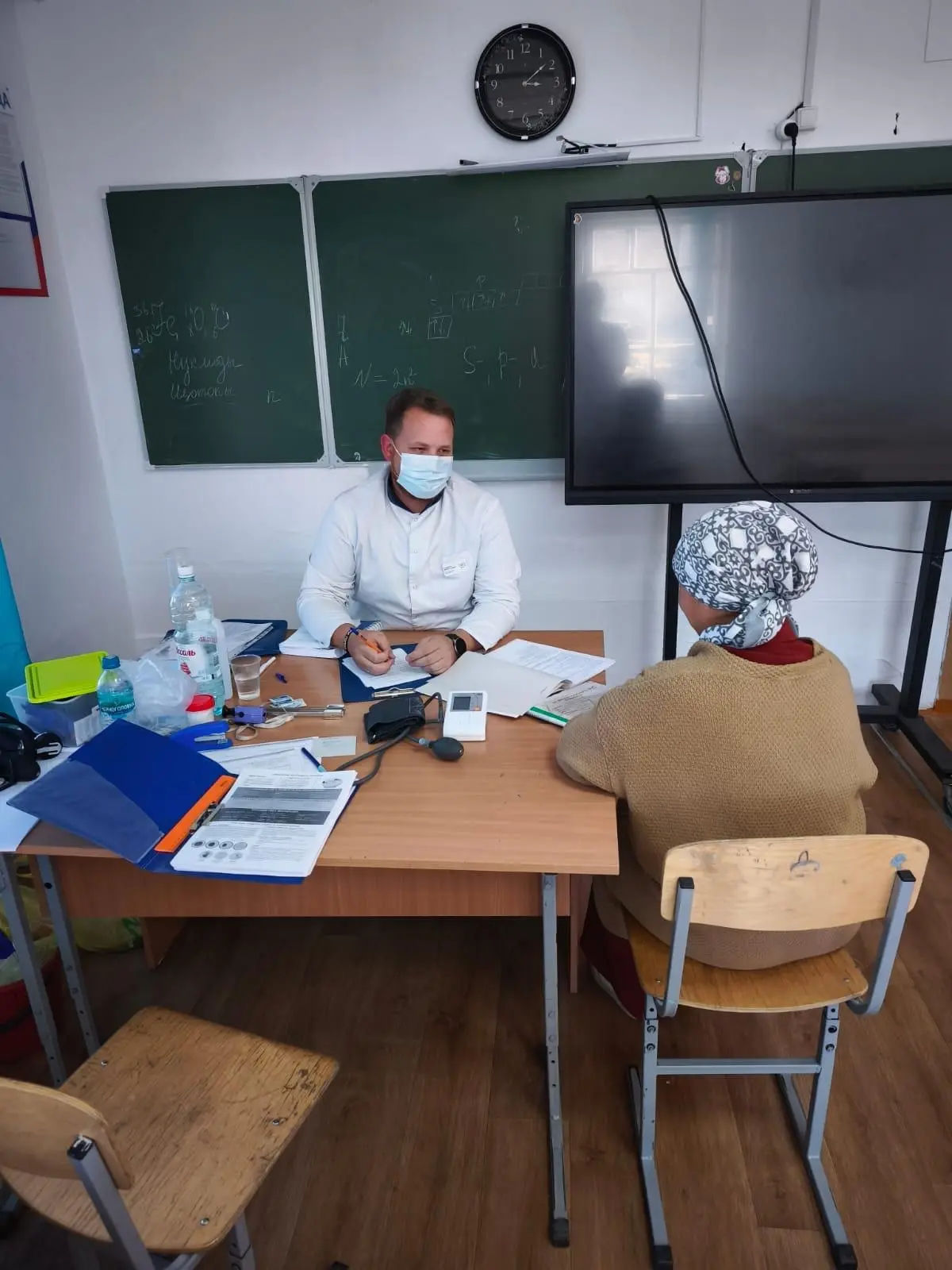 110 пациентов за неделю: ординатор АГМУ принял участие в акции «Автопоезд «Здоровье» в ...