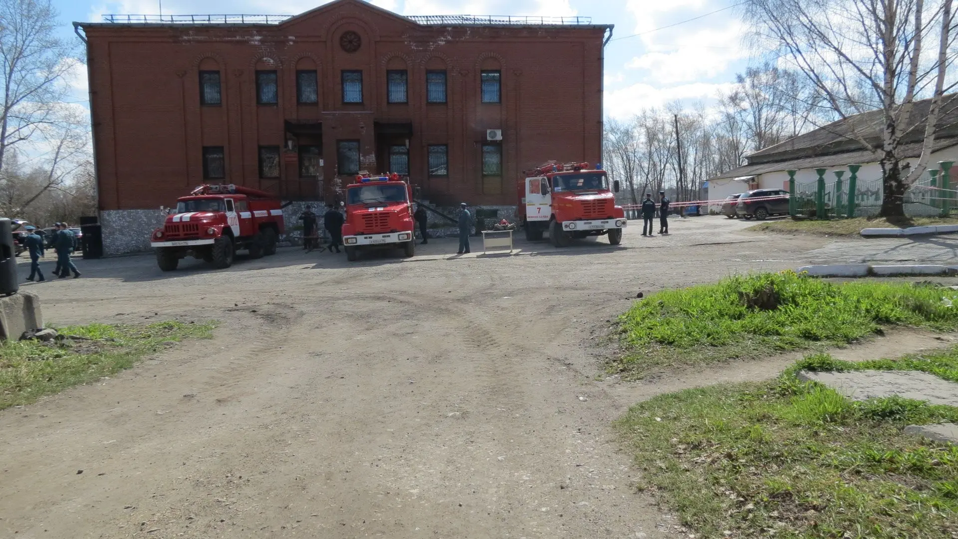 🚒Юных салдинцев приглашают на демонстрацию пожарной техники и вооружения