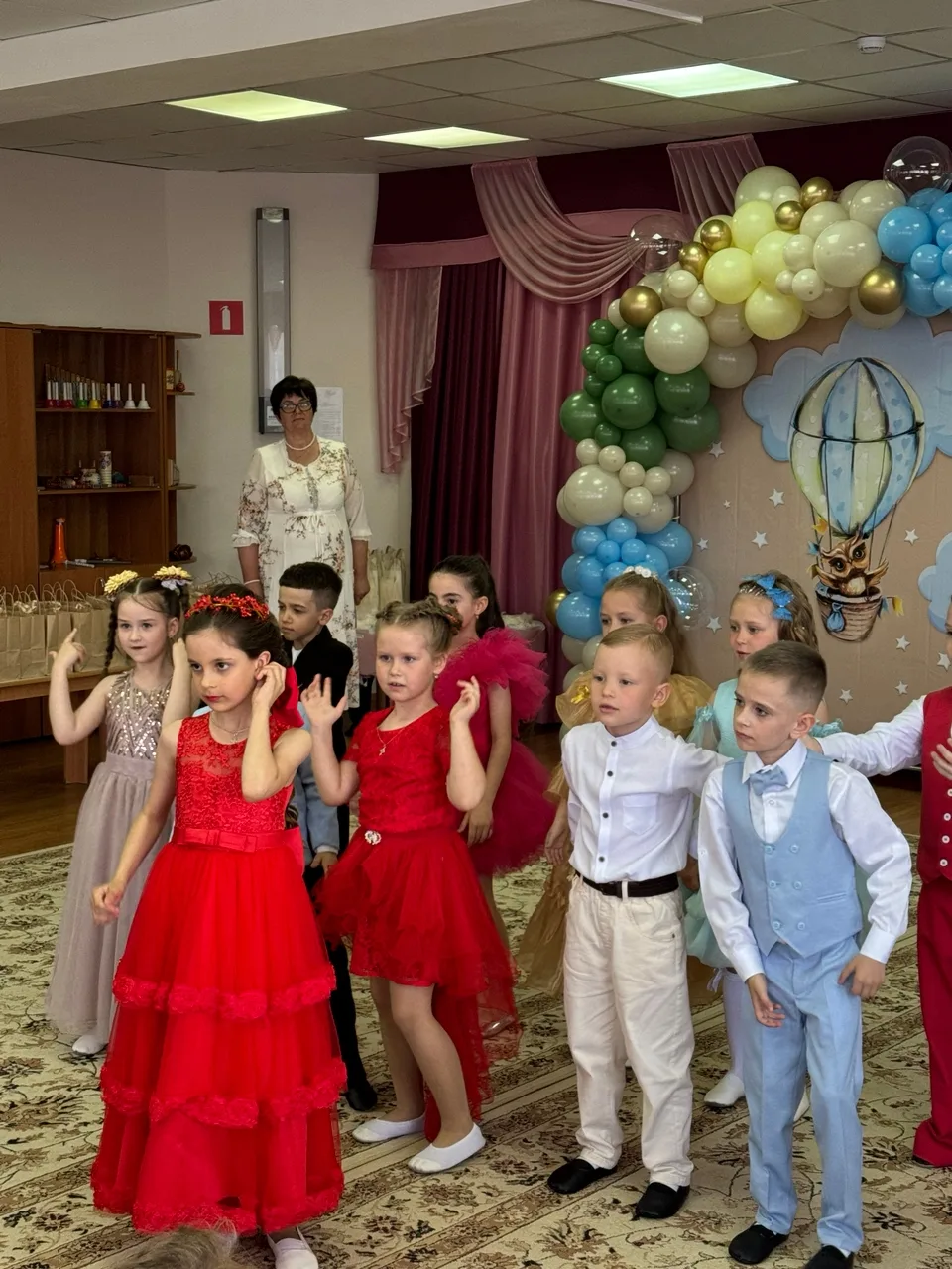 🎈Сегодня в "МКДОУ "Детский сад "Солнышко"" прошёл яркий и трогательный выпускной праздник "АХ и ОХ 