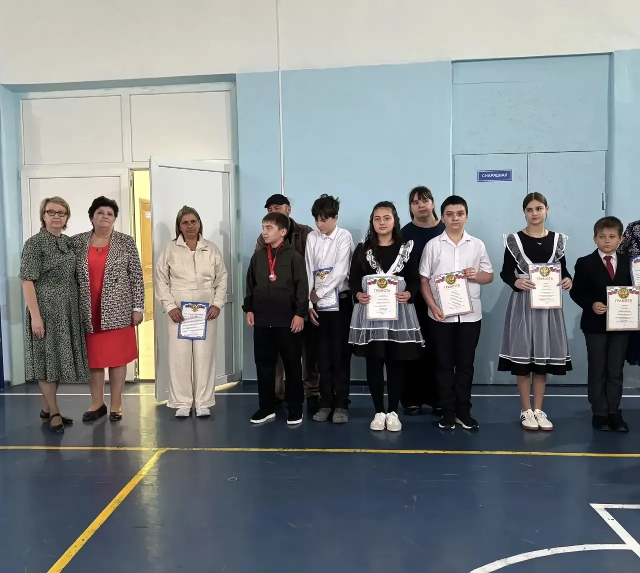 Главные герои сегодняшнего дня — родители и ученики! 🎓
