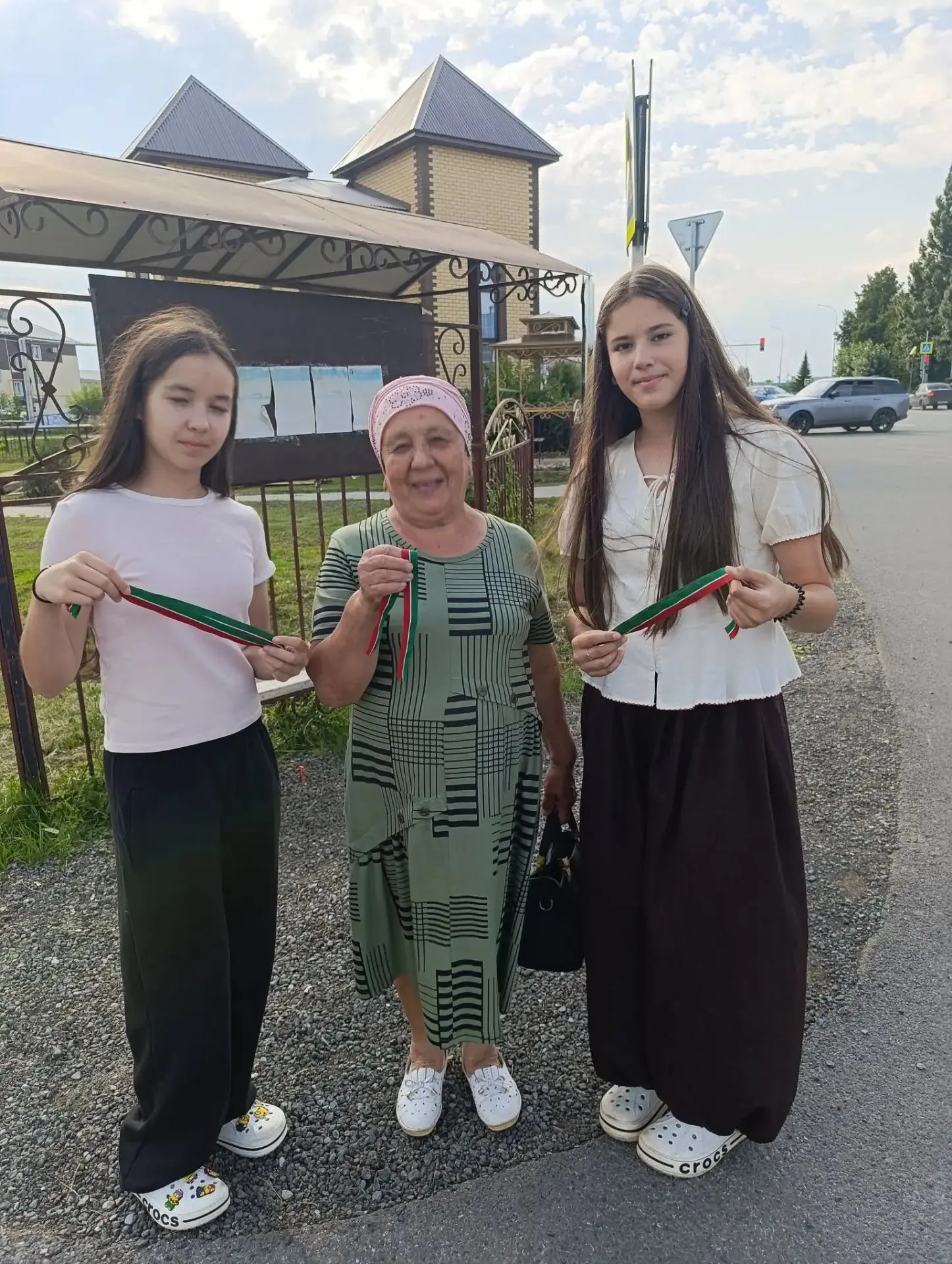 В честь Дня Республики Татарстан — 30 августа — в п. г. т. Богатые Сабы прошла патриоти...