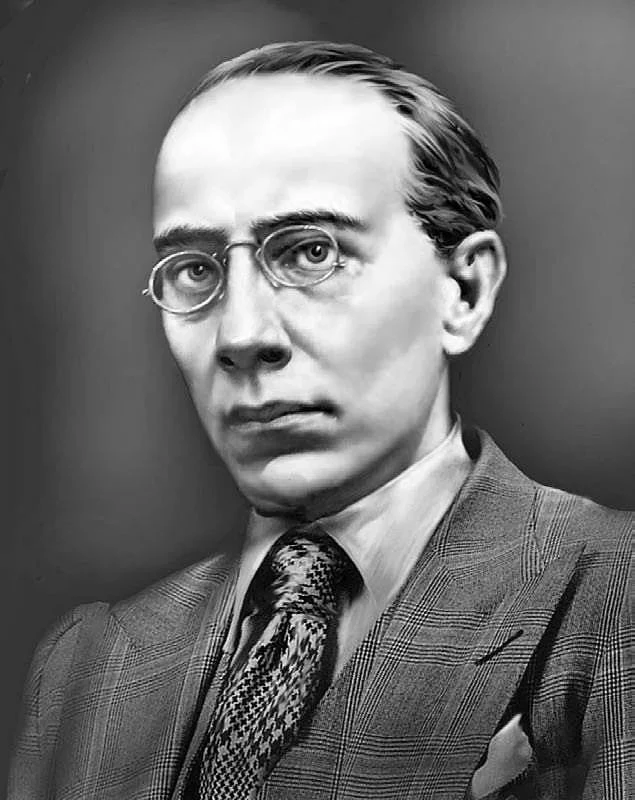 "Если добродетель не может существовать, то, по крайней мере, порок должен быть наказан."