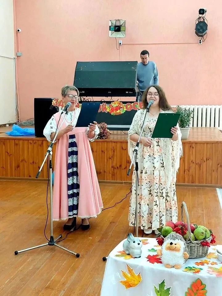 28 сентября в РЦК прошла игровая познавательно-развлекательная программа "Барыня-капуст...