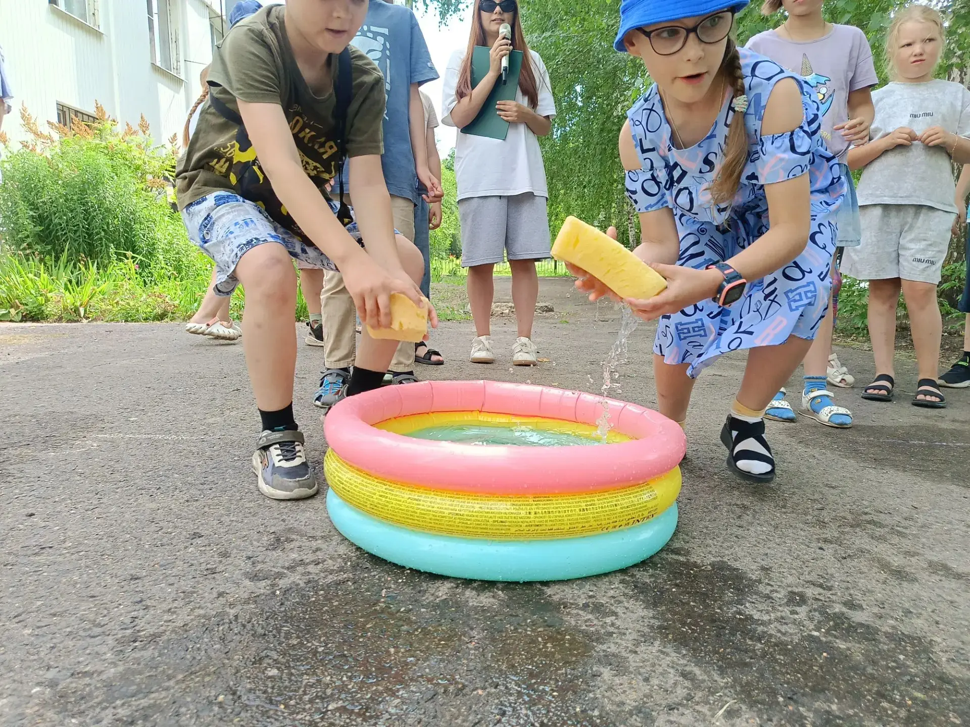 🌊 Жаркий день? Нет, водный день! ☀️

Лето в самом разгаре, и лучшая спасительная прохлада — это, ко